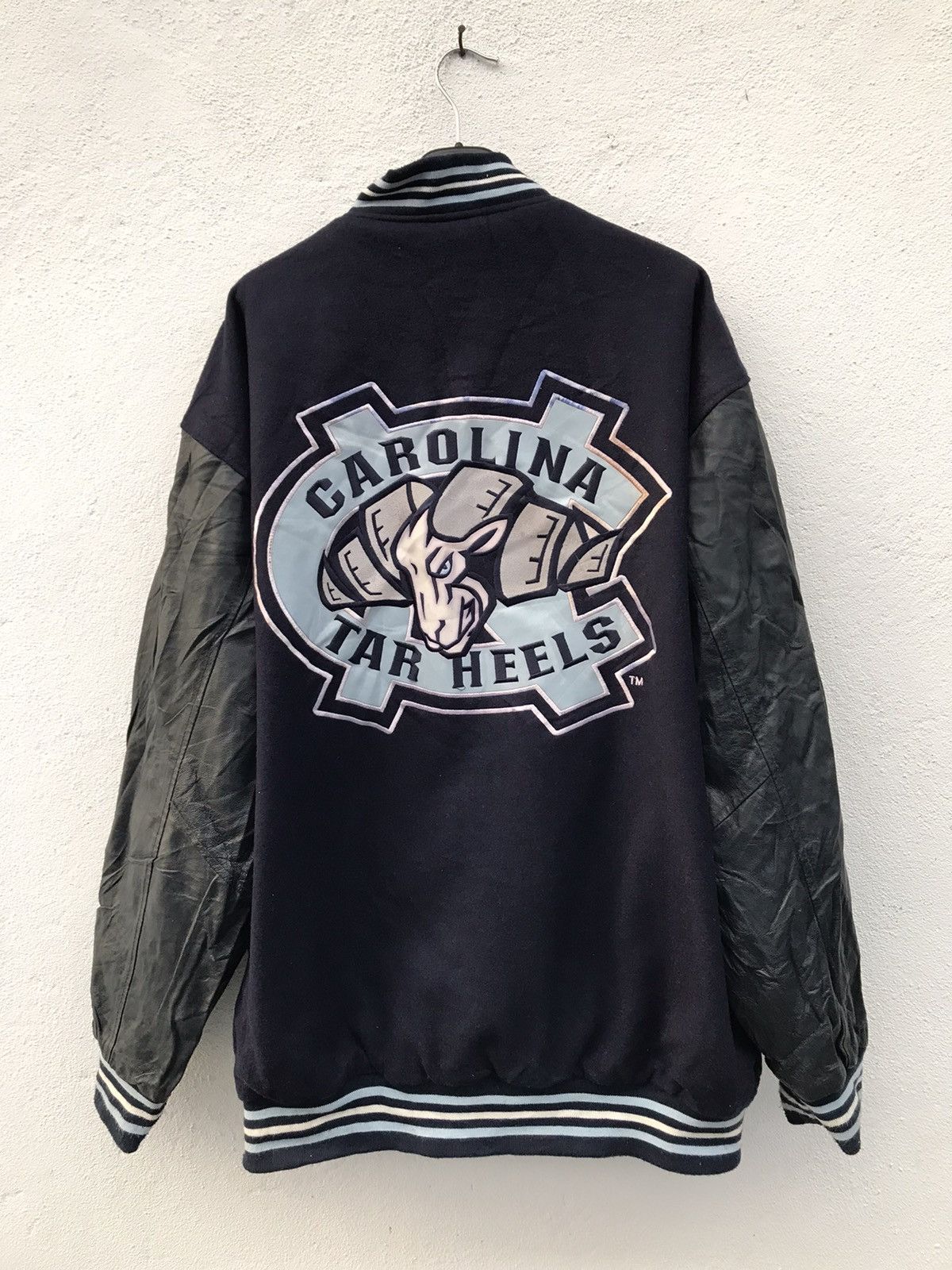 Vintage Vintage North Carolina Tar Heels Reversible Varsity Jackets Size US XXL / EU 58 / 5 - 1 Thumbnail