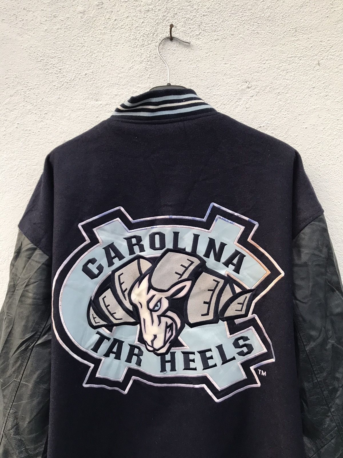 Vintage Vintage North Carolina Tar Heels Reversible Varsity Jackets Size US XXL / EU 58 / 5 - 13 Thumbnail