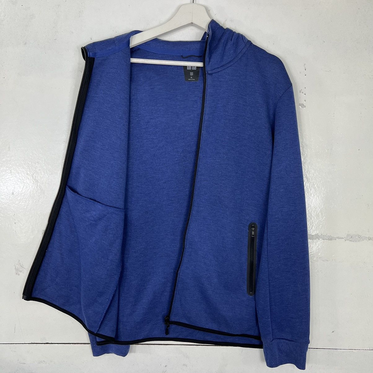 Japanese Brand 💥 UNIQLO SWEATER SOFTSHELL HOODIES ZIP UP Size US M / EU 48-50 / 2 - 9 Thumbnail