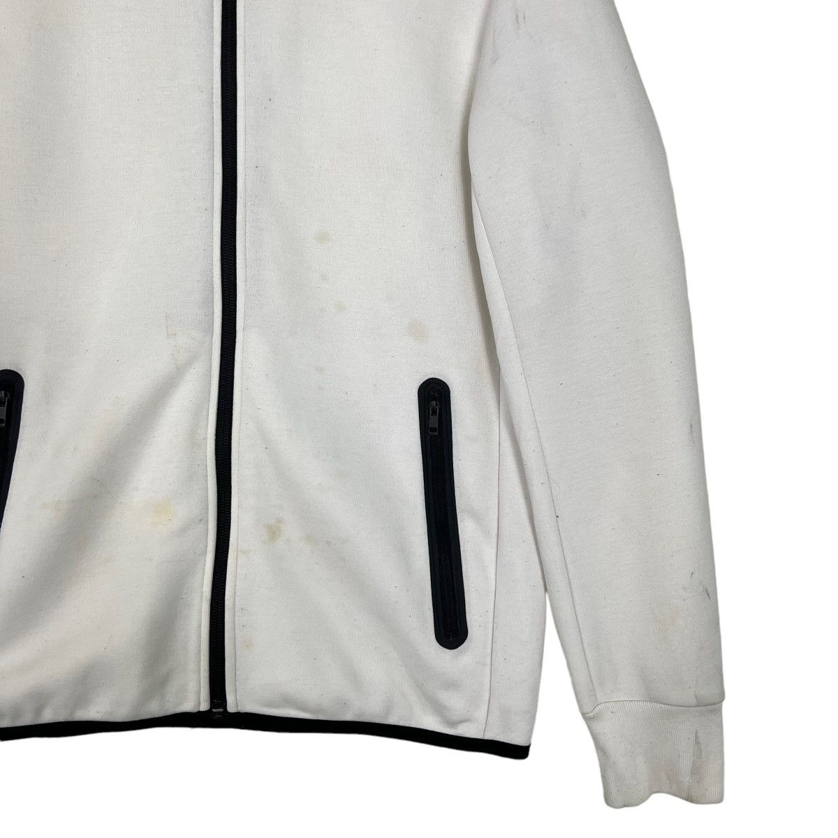 Japanese Brand Uniqlo sweater hoodies Size US S / EU 44-46 / 1 - 3 Thumbnail