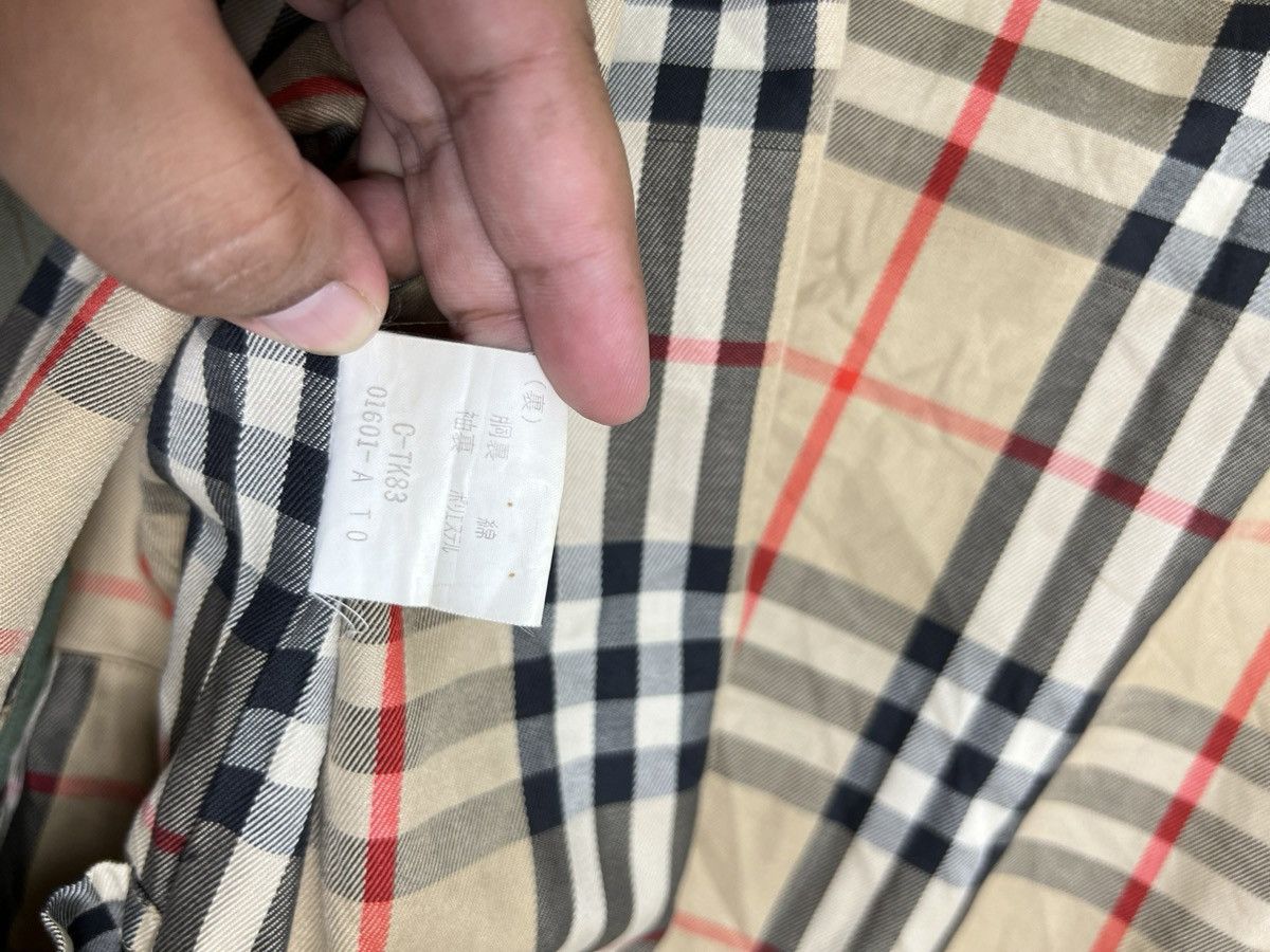 Burberry 💥 BURBERRYS NOVA CHECK LINER TRENCH COAT Size US M / EU 48-50 / 2 - 10 Thumbnail