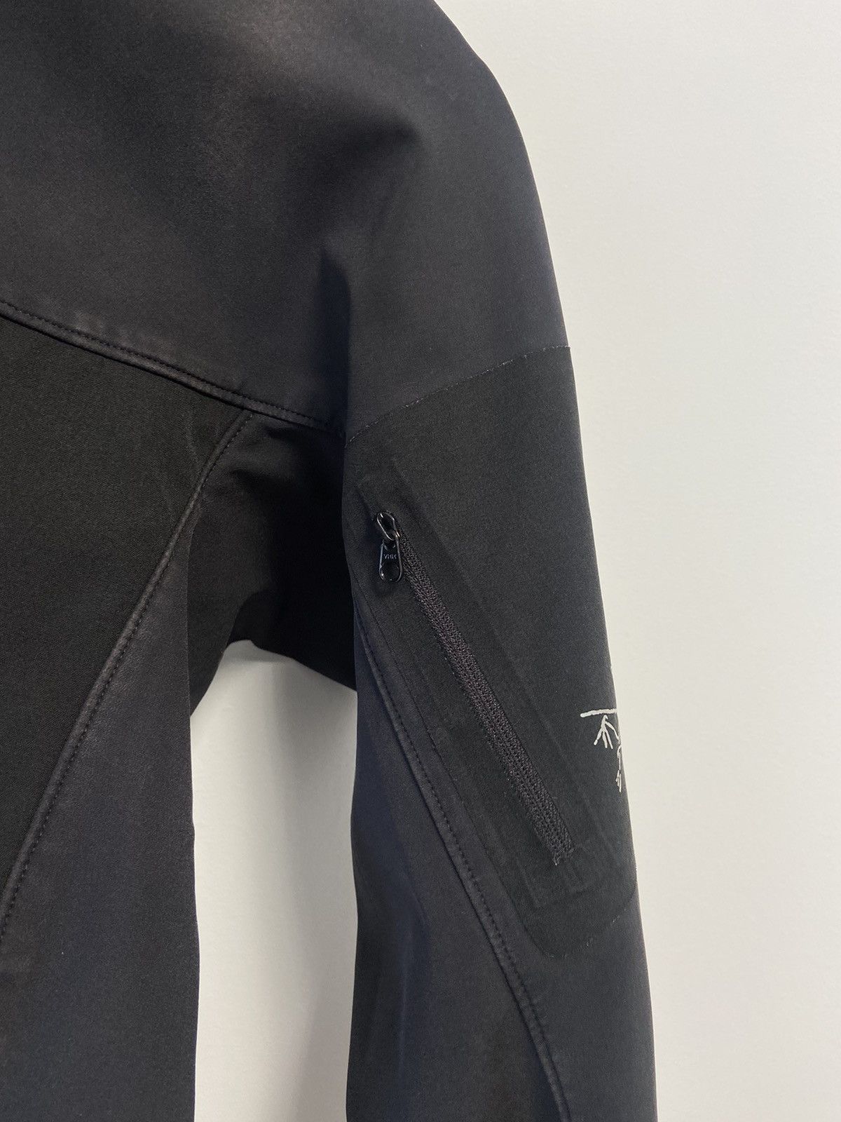 Arc'teryx RARE Vintage Arc'teryx Softshell Women Jacket Size S / US 4 / IT 40 - 22 Thumbnail