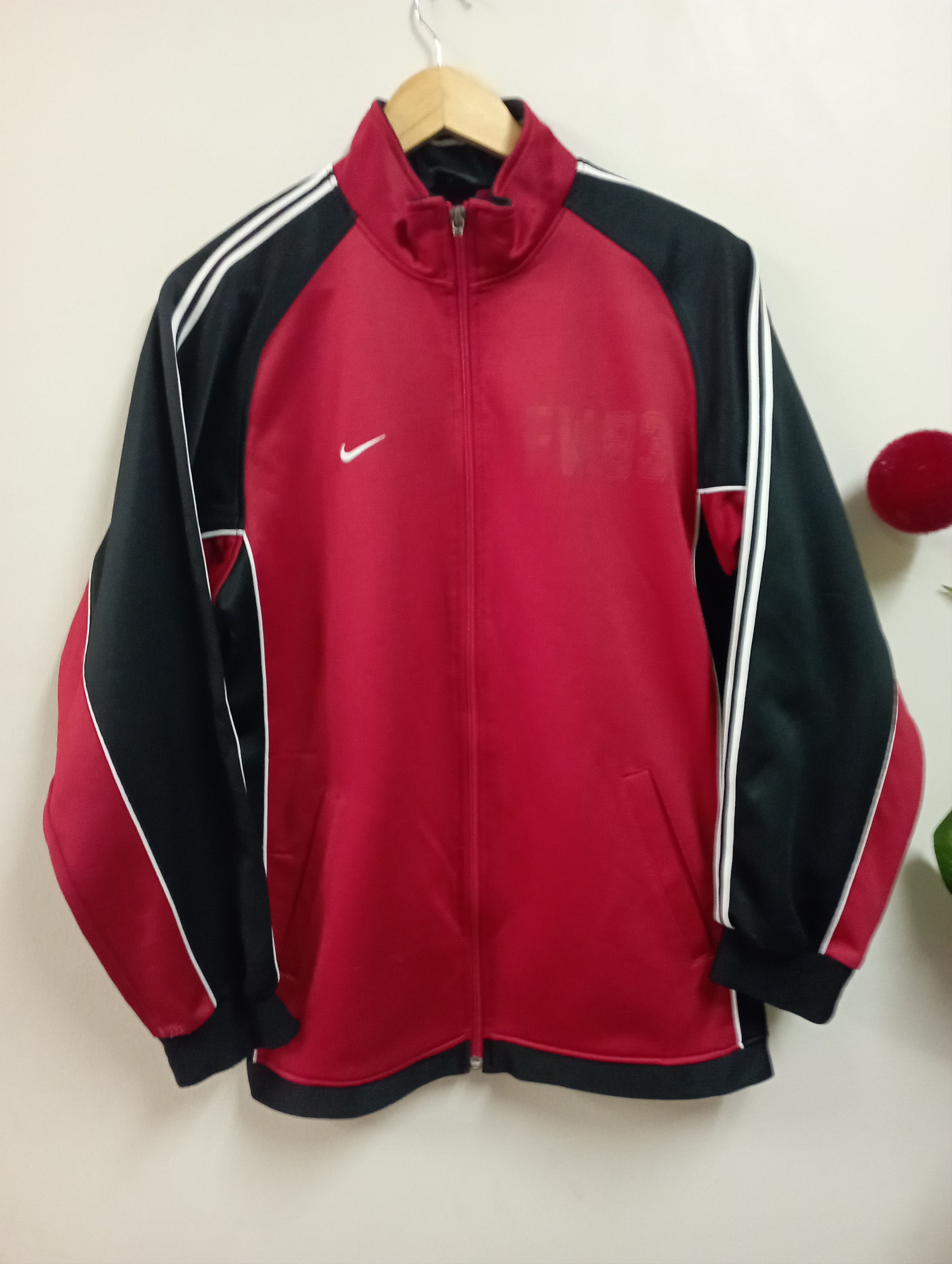 Vintage 90's Made In Japan Nike Sweater Zip Up