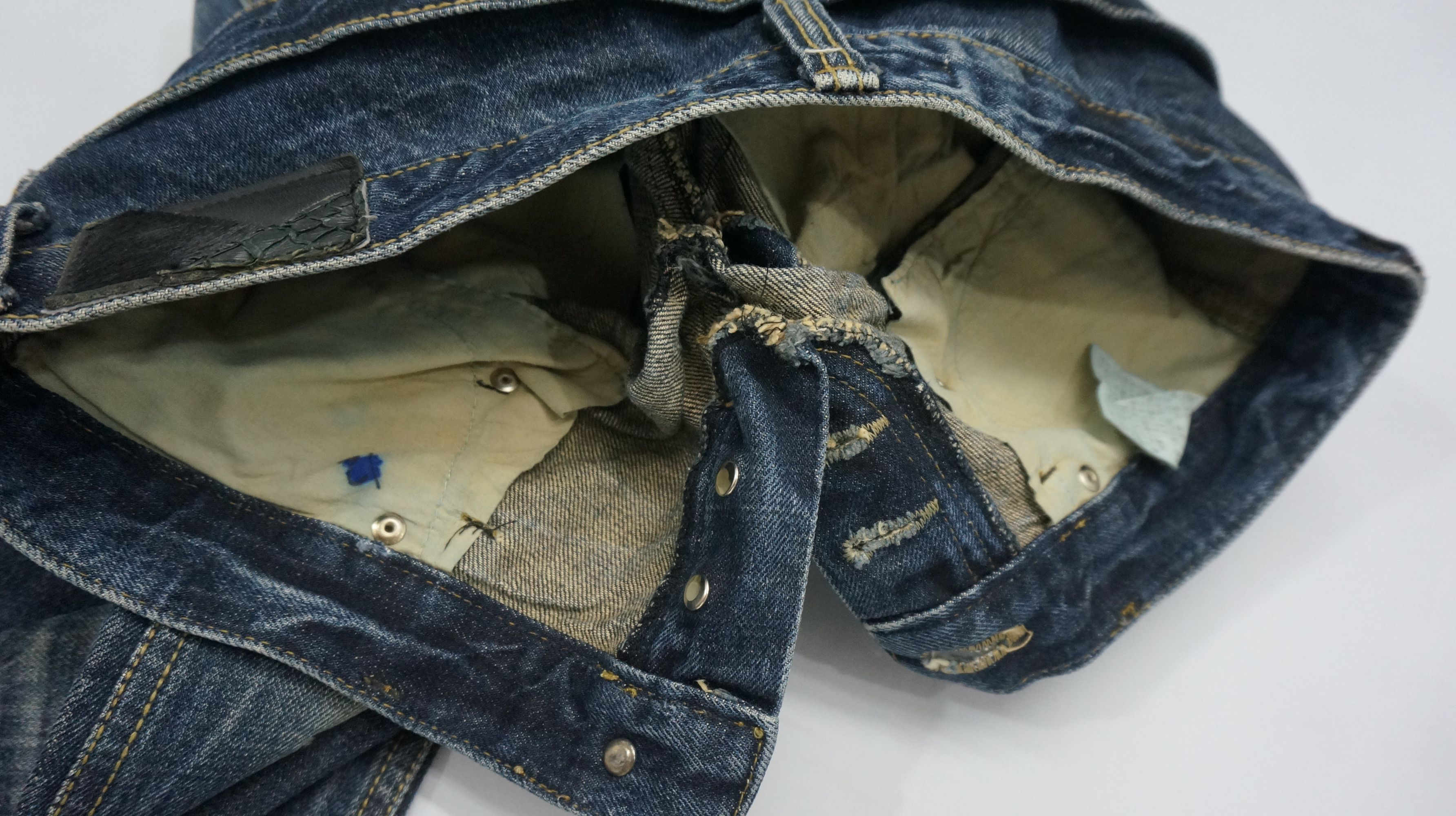 GOSTAR DE FUGA FUGA Vintage Distressed Double Waist Lowrise Flared Jeans Size US 30 / EU 46 - 19 Thumbnail