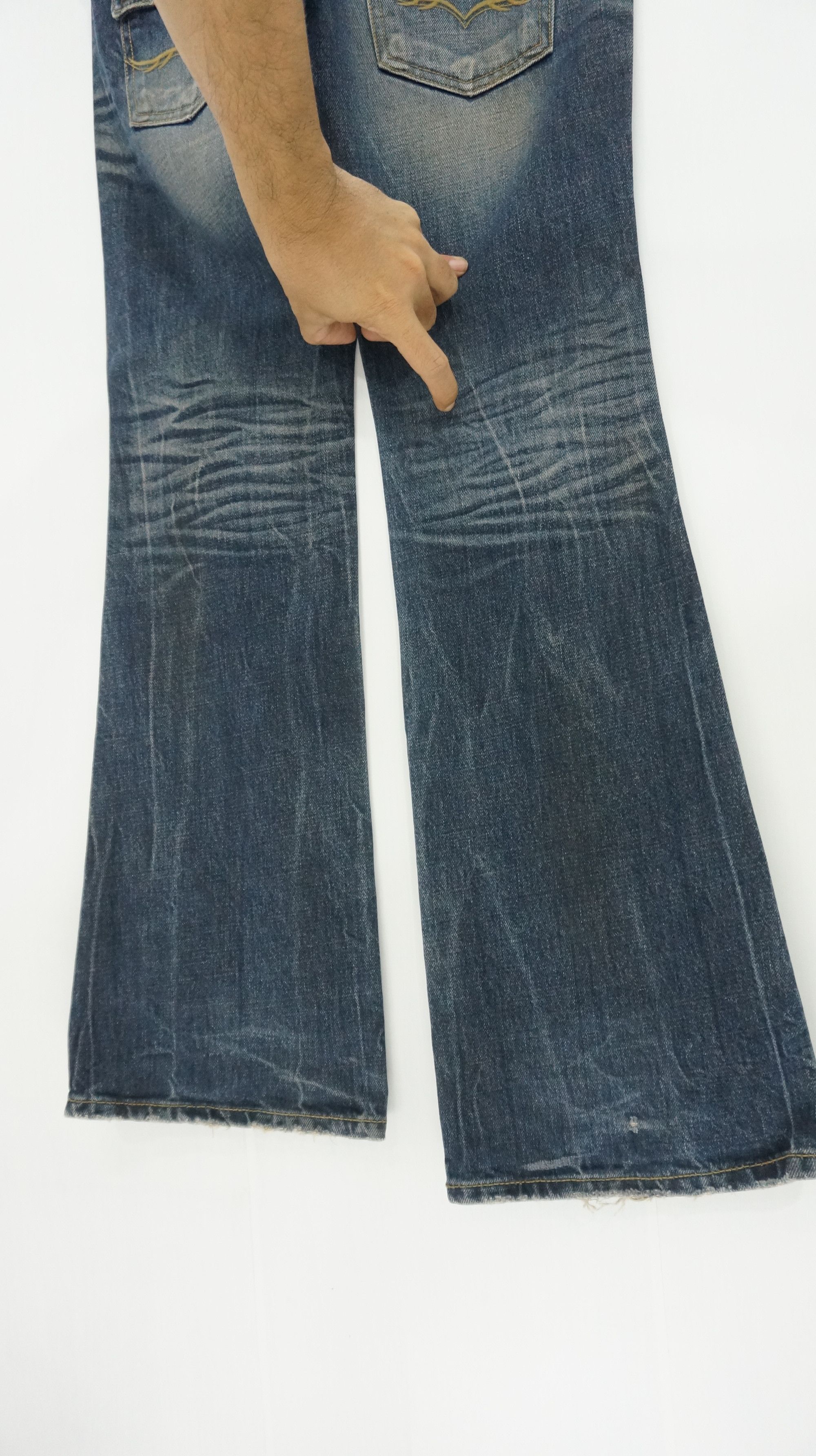 GOSTAR DE FUGA FUGA Vintage Distressed Double Waist Lowrise Flared Jeans Size US 30 / EU 46 - 11 Thumbnail