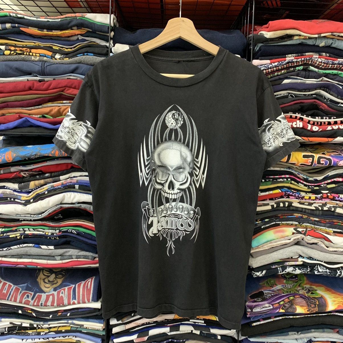 Vintage VTG YING YANG TATOO DISTRESS TEE Size US M / EU 48-50 / 2 - 1 Thumbnail