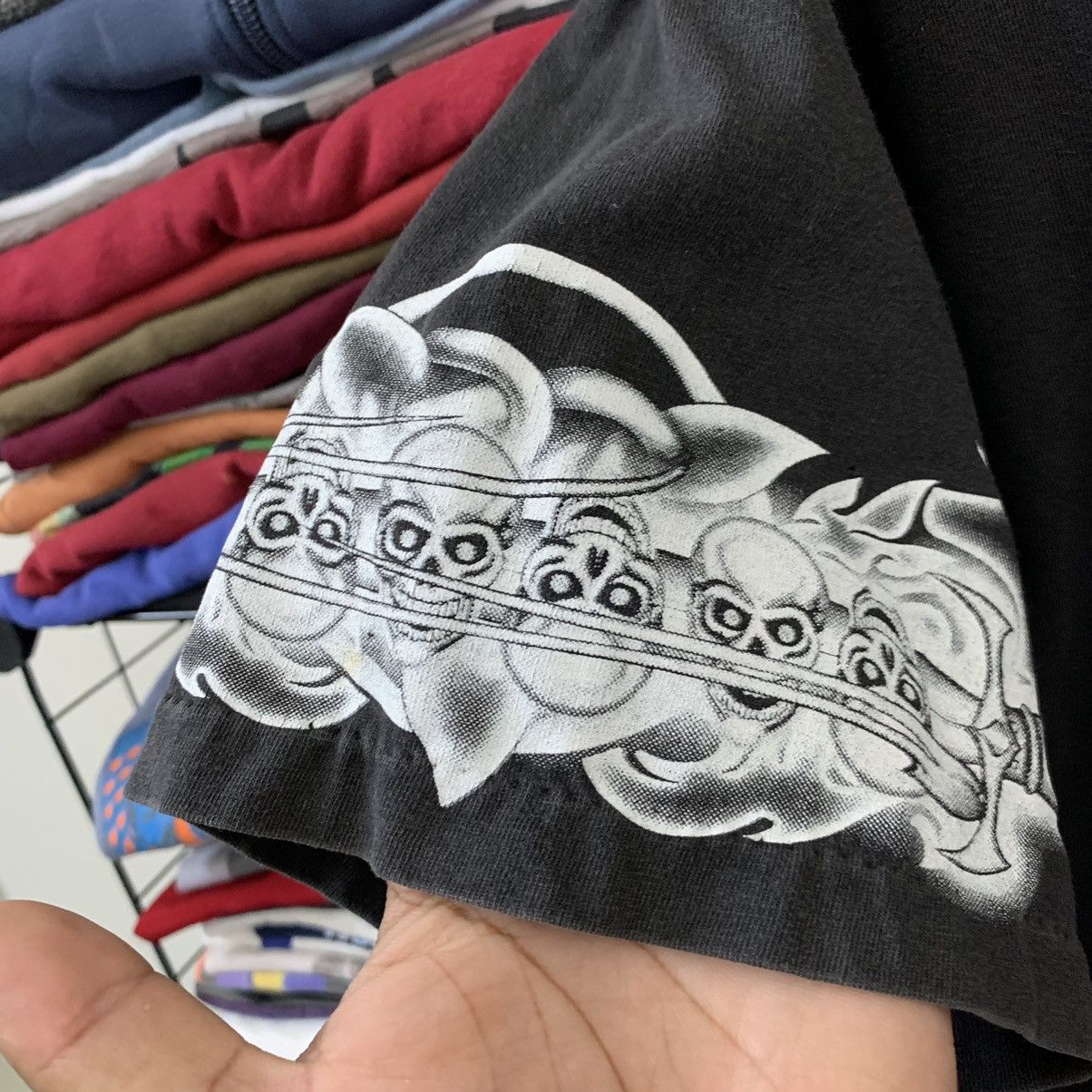 Vintage VTG YING YANG TATOO DISTRESS TEE Size US M / EU 48-50 / 2 - 4 Thumbnail