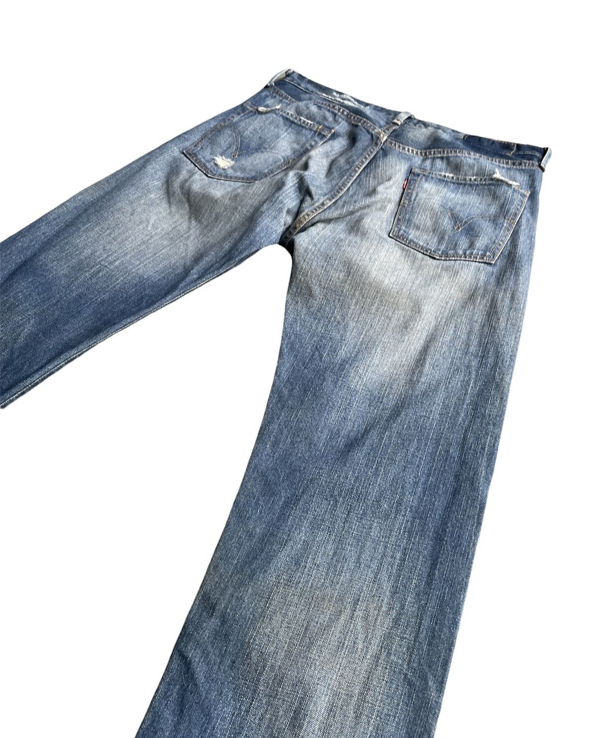 Le Grande Bleu (L.G.B.) × Levi's Levi’s 505 e 2006 Vintage Aging Distressed Denim Size US 34 / EU 50 - 9 Thumbnail