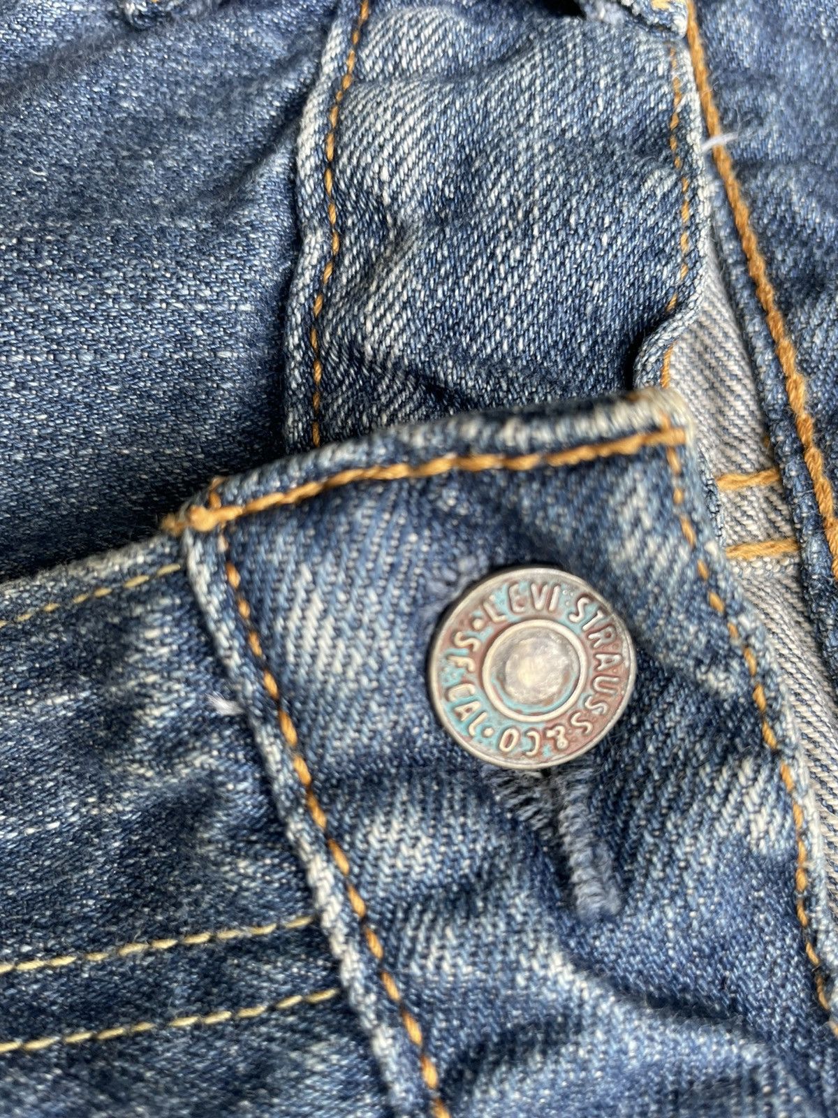 Le Grande Bleu (L.G.B.) × Levi's Levi’s 505 e 2006 Vintage Aging Distressed Denim Size US 34 / EU 50 - 18 Thumbnail