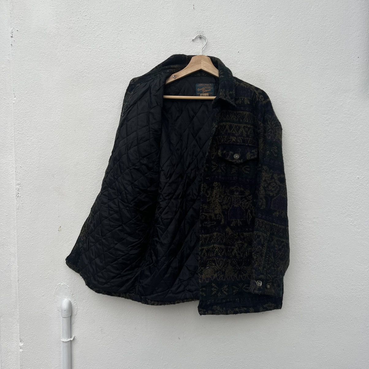 Japanese Brand × Vintage VINTAGE JUNGLE STORM RARE DESIGN OLD DESIGN Size US L / EU 52-54 / 3 - 9 Thumbnail
