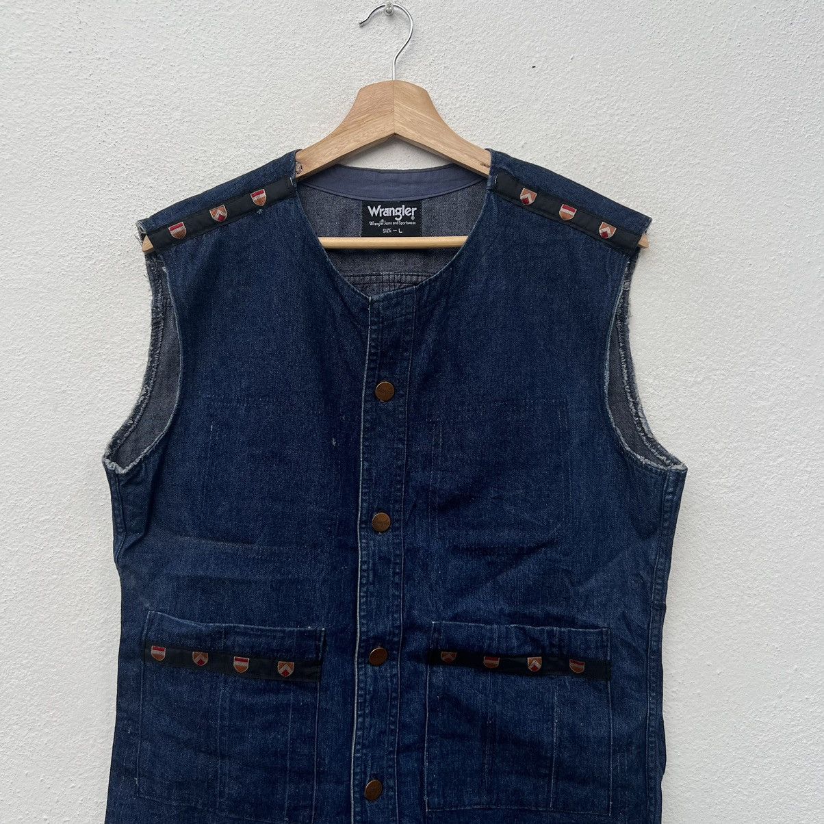 Japanese Brand VINTAGE WRANGLER VEST TANK TOP DENIM DESIGN Size US L / EU 52-54 / 3 - 3 Thumbnail