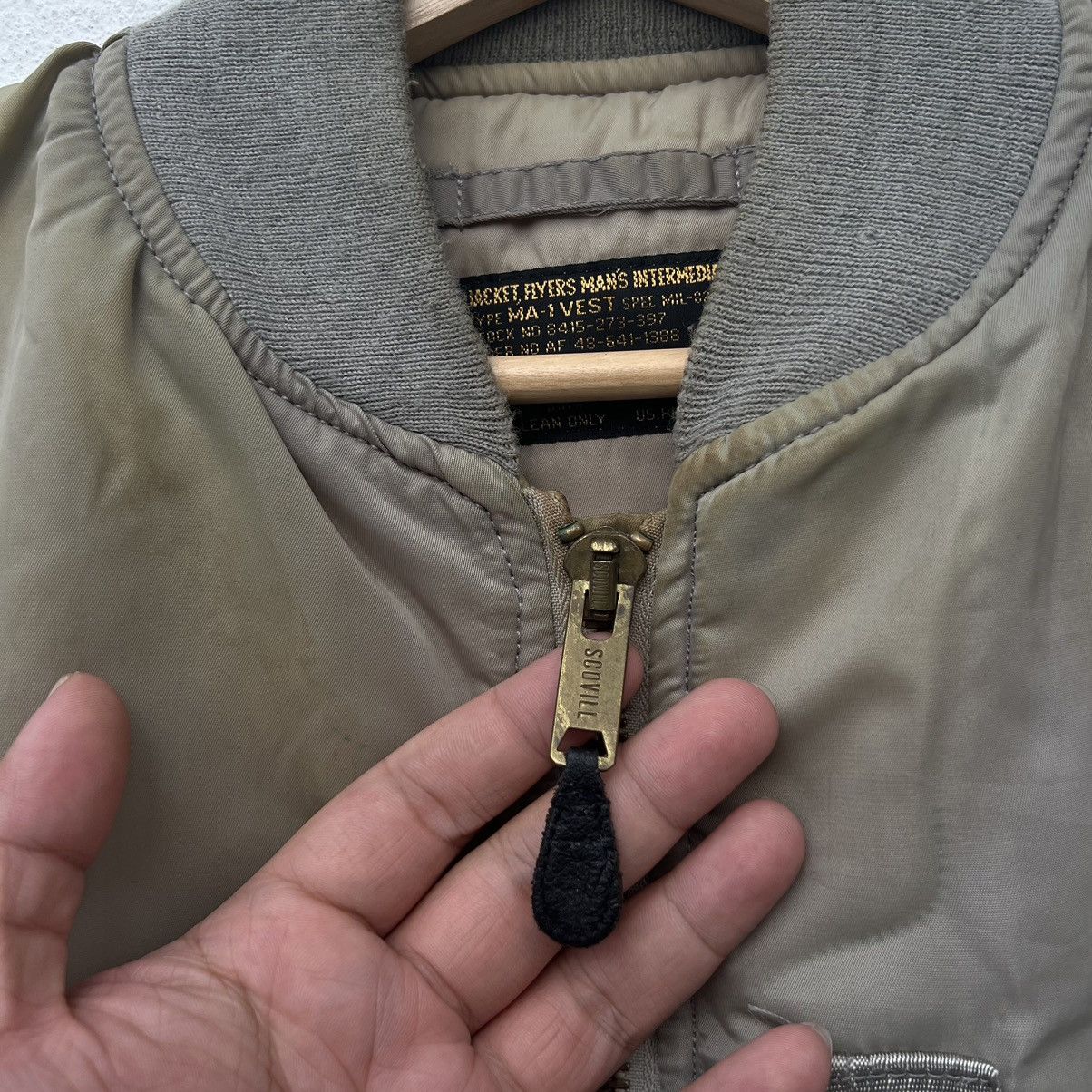 Vintage VINTAGE MA-1 BOMBER VEST HOUSTON INC MILITARY WEAR Size US L / EU 52-54 / 3 - 5 Thumbnail