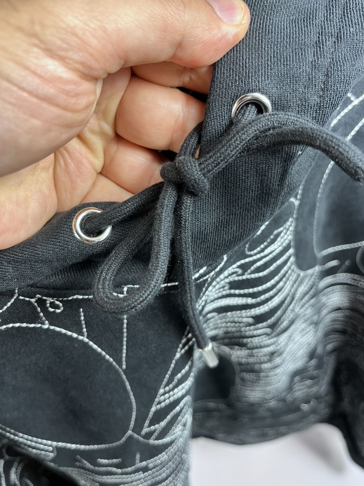Who Decides War WHO DECIDES WAR DUALITY MRDR BRVDO EMBROIDERED HOODIE Size US XL / EU 56 / 4 - 8 Thumbnail