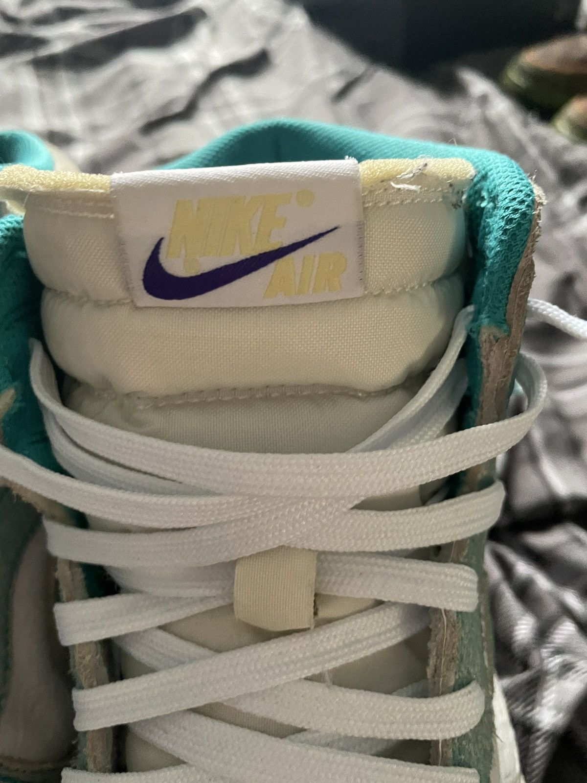 Jordan Brand × Nike Air Jordan 1 Retro High OG Turbo Green 2019 Size US 11.5 / EU 44-45 - 10 Thumbnail