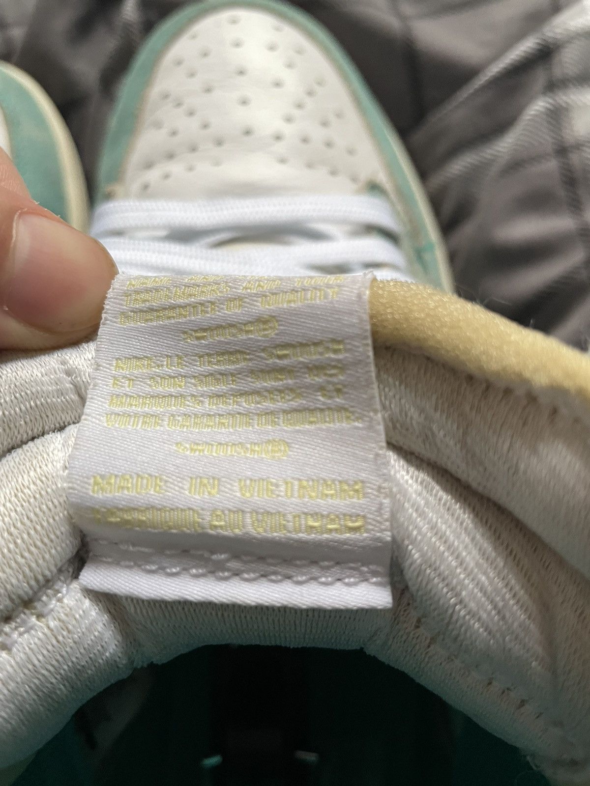Jordan Brand × Nike Air Jordan 1 Retro High OG Turbo Green 2019 Size US 11.5 / EU 44-45 - 8 Thumbnail