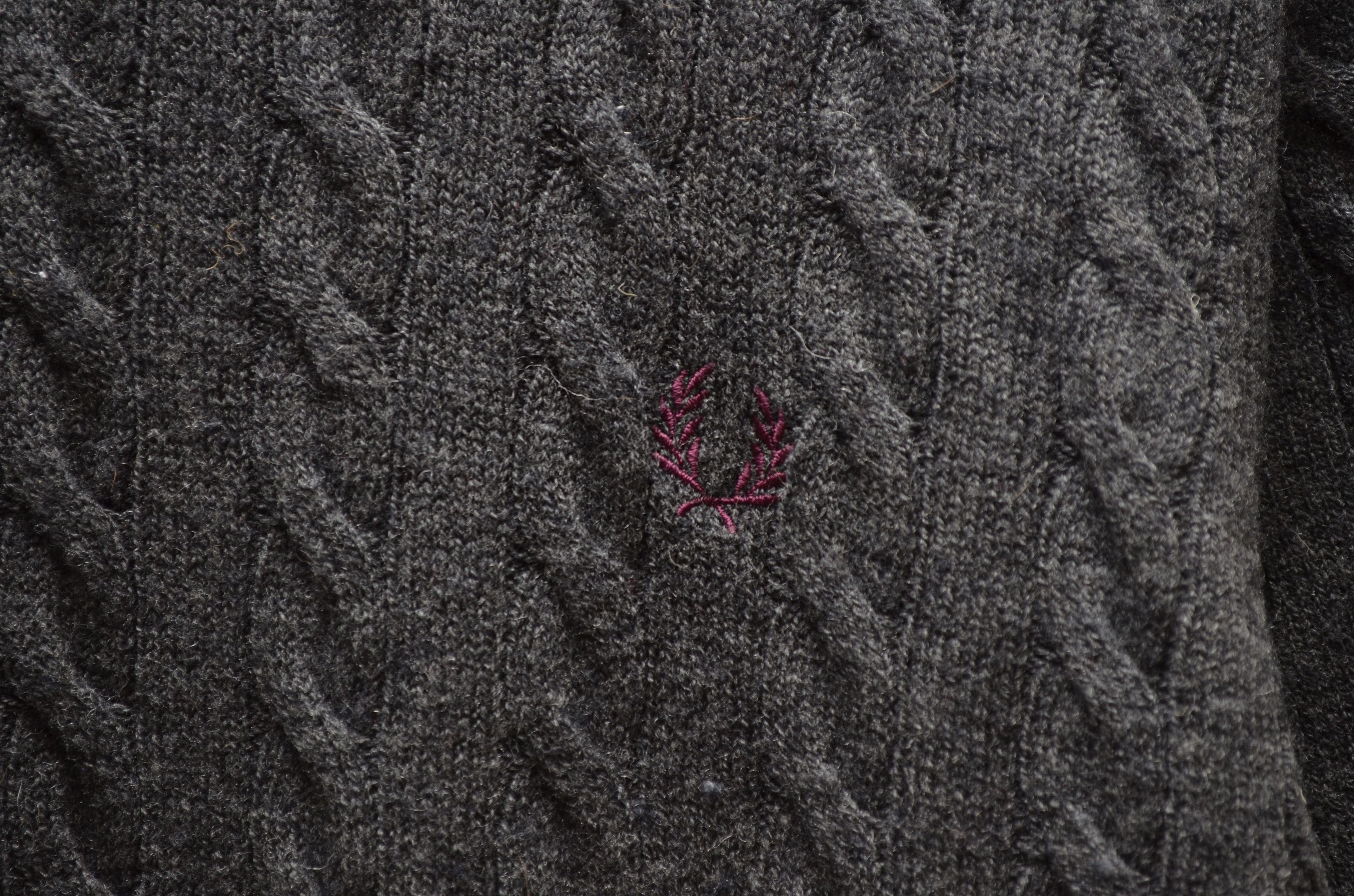 Fred Perry Fred Perry Wool Cable Knit Grey Sweater sz L RARE Size US L / EU 52-54 / 3 - 5 Thumbnail