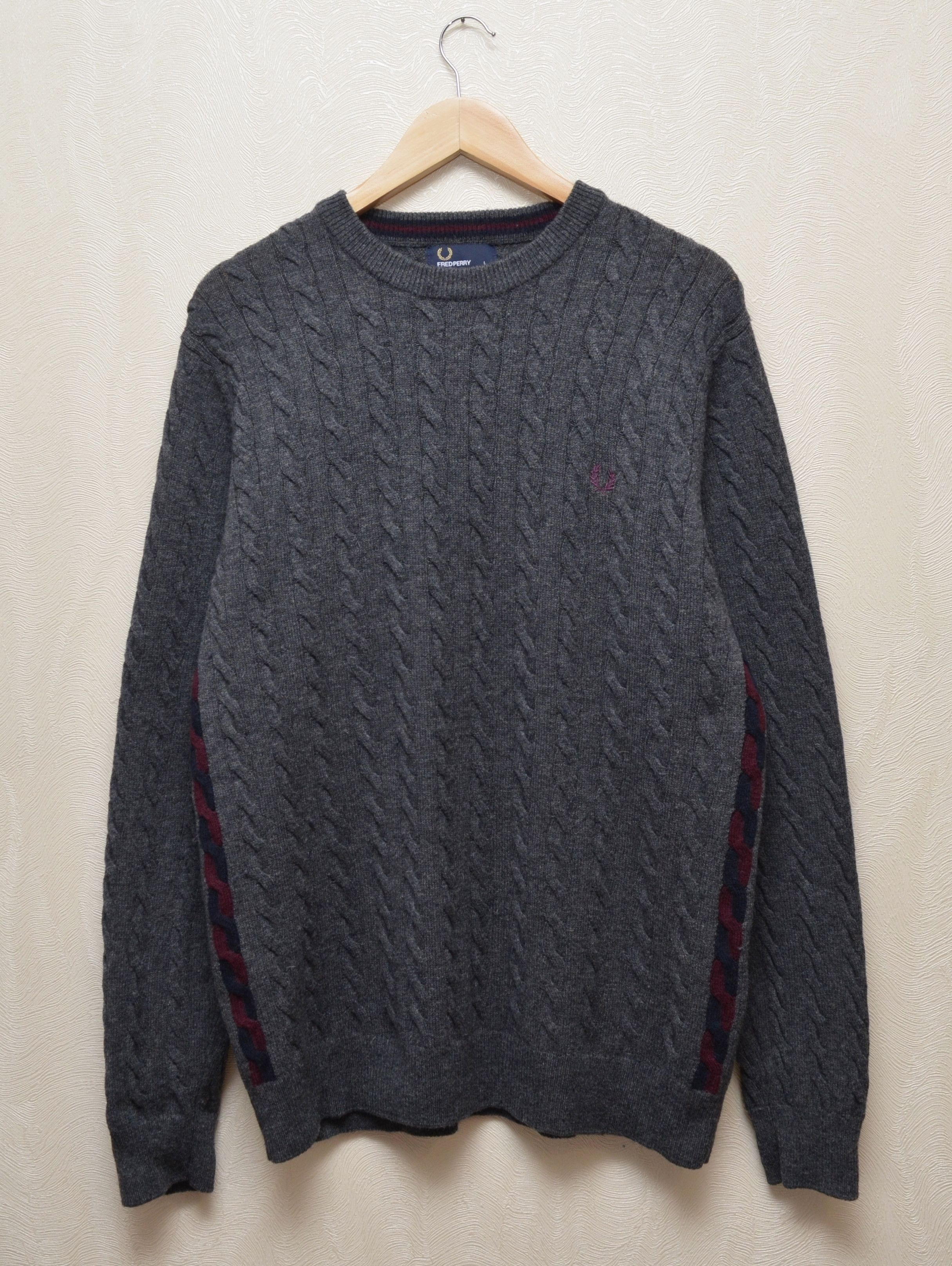 Fred Perry Fred Perry Wool Cable Knit Grey Sweater sz L RARE Size US L / EU 52-54 / 3 - 1 Thumbnail