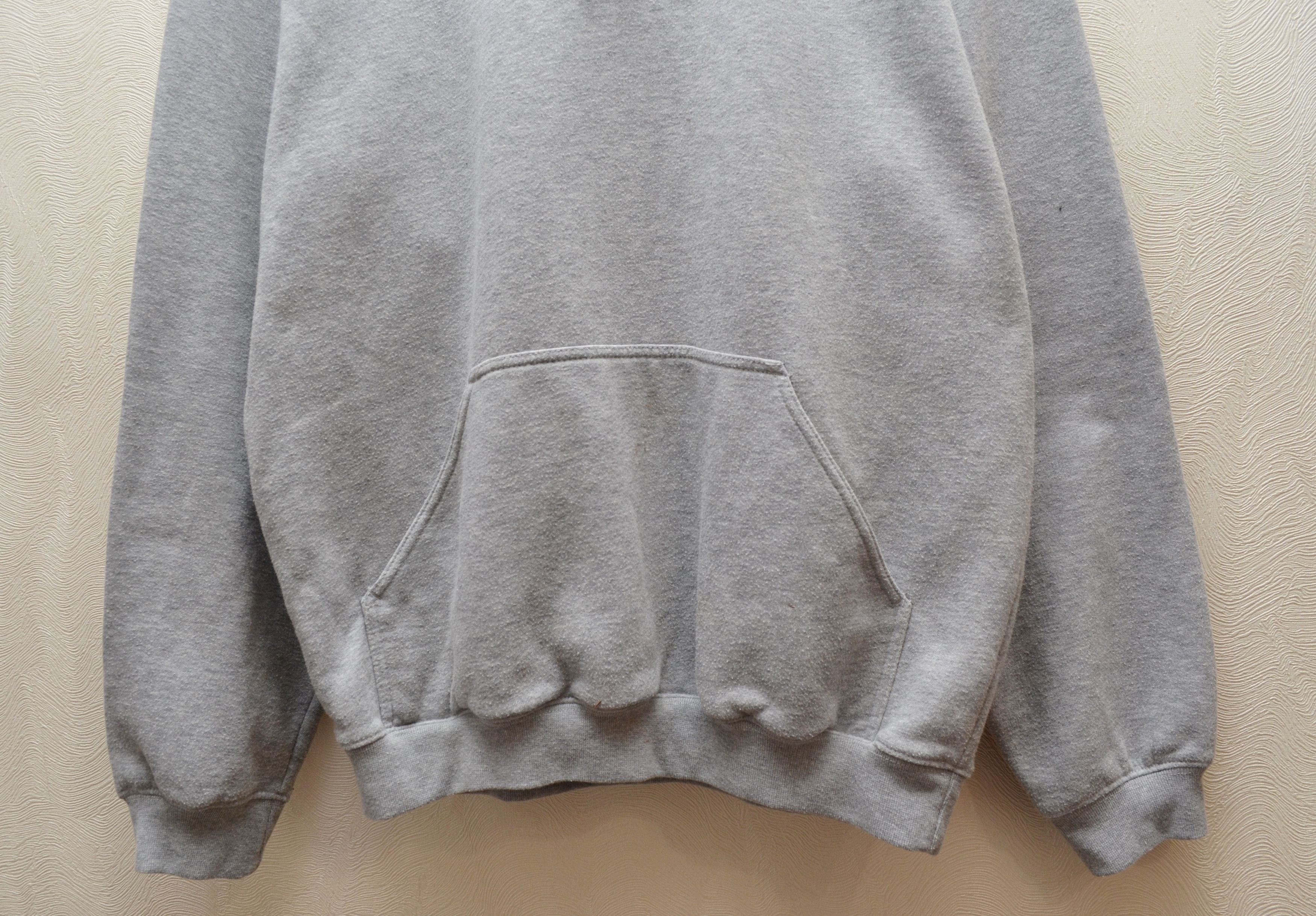 Nike × Vintage Vintage Nike Embroided Logo Hoodie Grey Size M 90s y2k Size US M / EU 48-50 / 2 - 3 Thumbnail