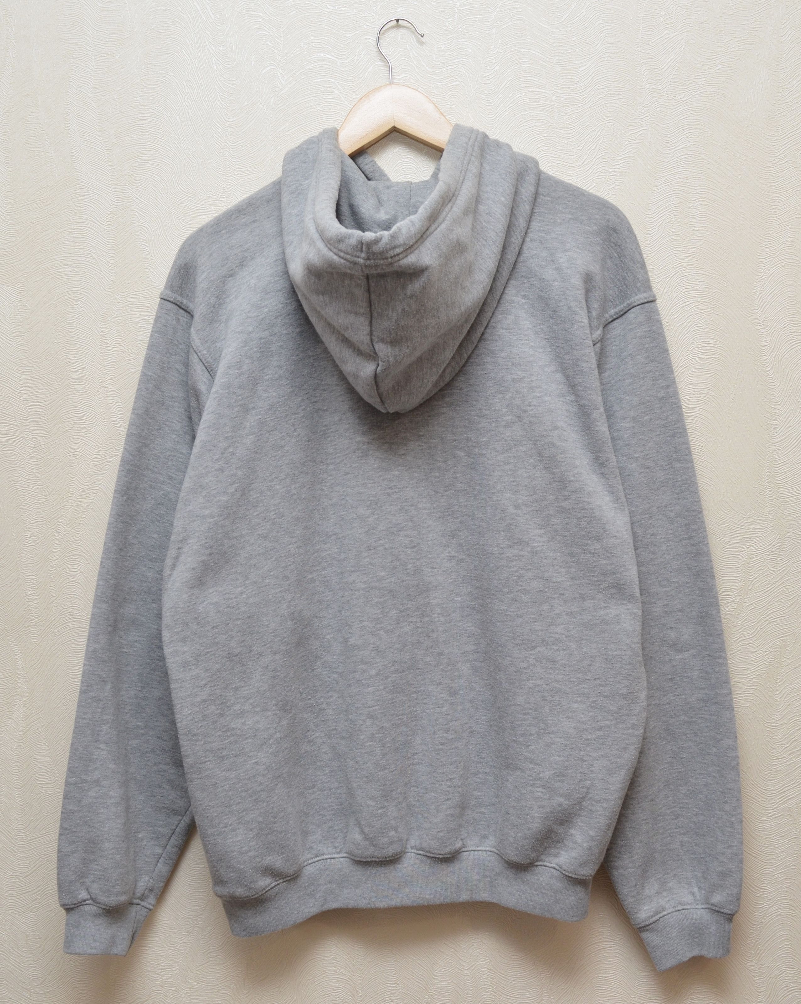 Nike × Vintage Vintage Nike Embroided Logo Hoodie Grey Size M 90s y2k Size US M / EU 48-50 / 2 - 6 Thumbnail