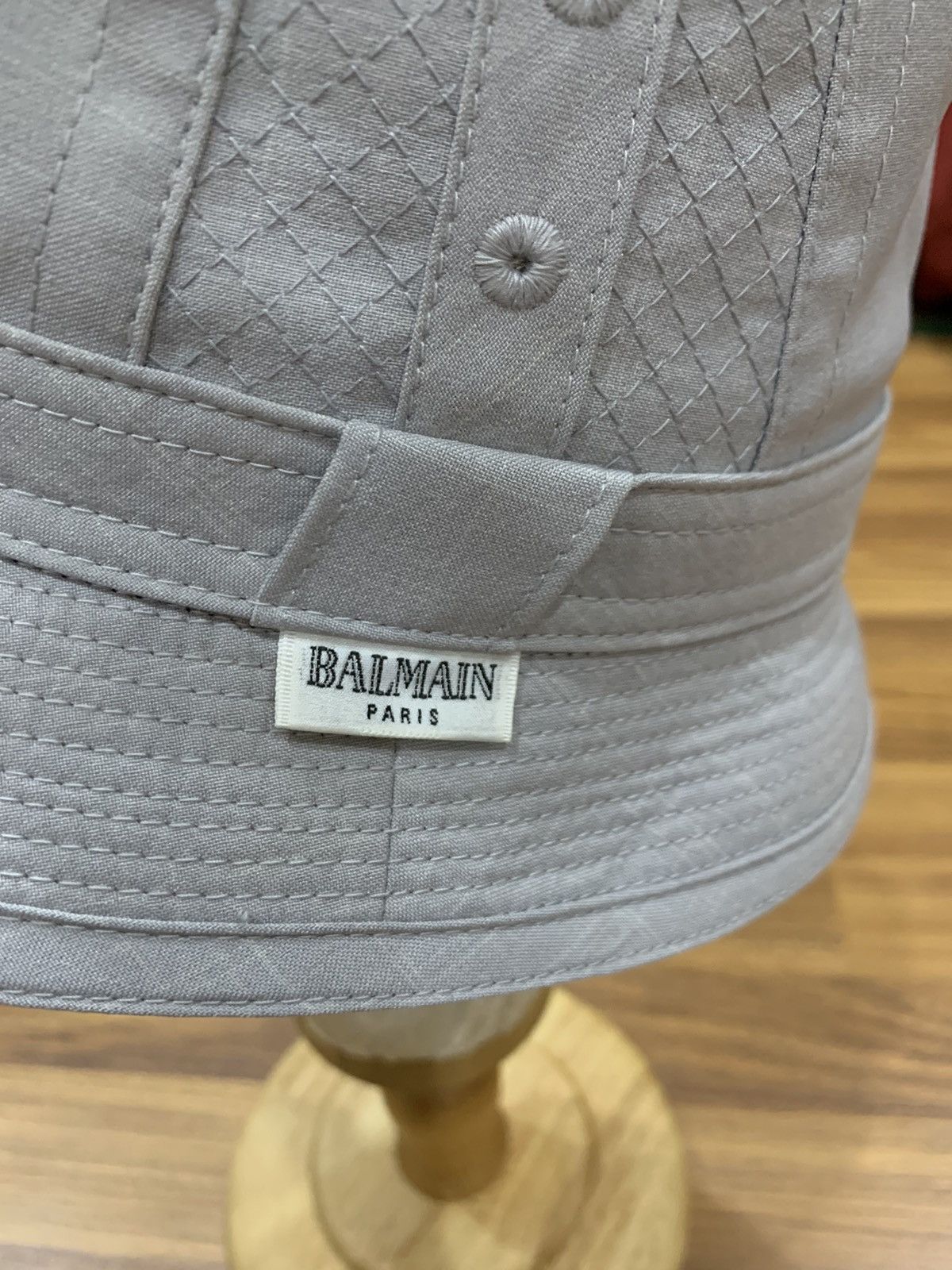 Balmain × Vintage BALMAIN PARIS BUCKET HAT Size ONE SIZE - 5 Thumbnail