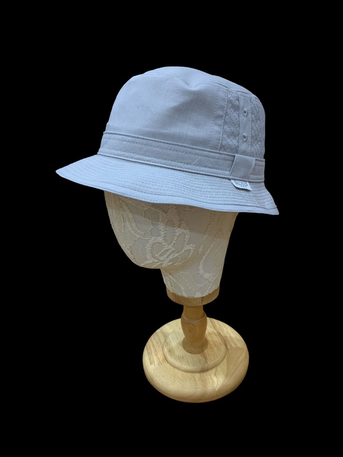 Balmain × Vintage BALMAIN PARIS BUCKET HAT Size ONE SIZE - 1 Thumbnail