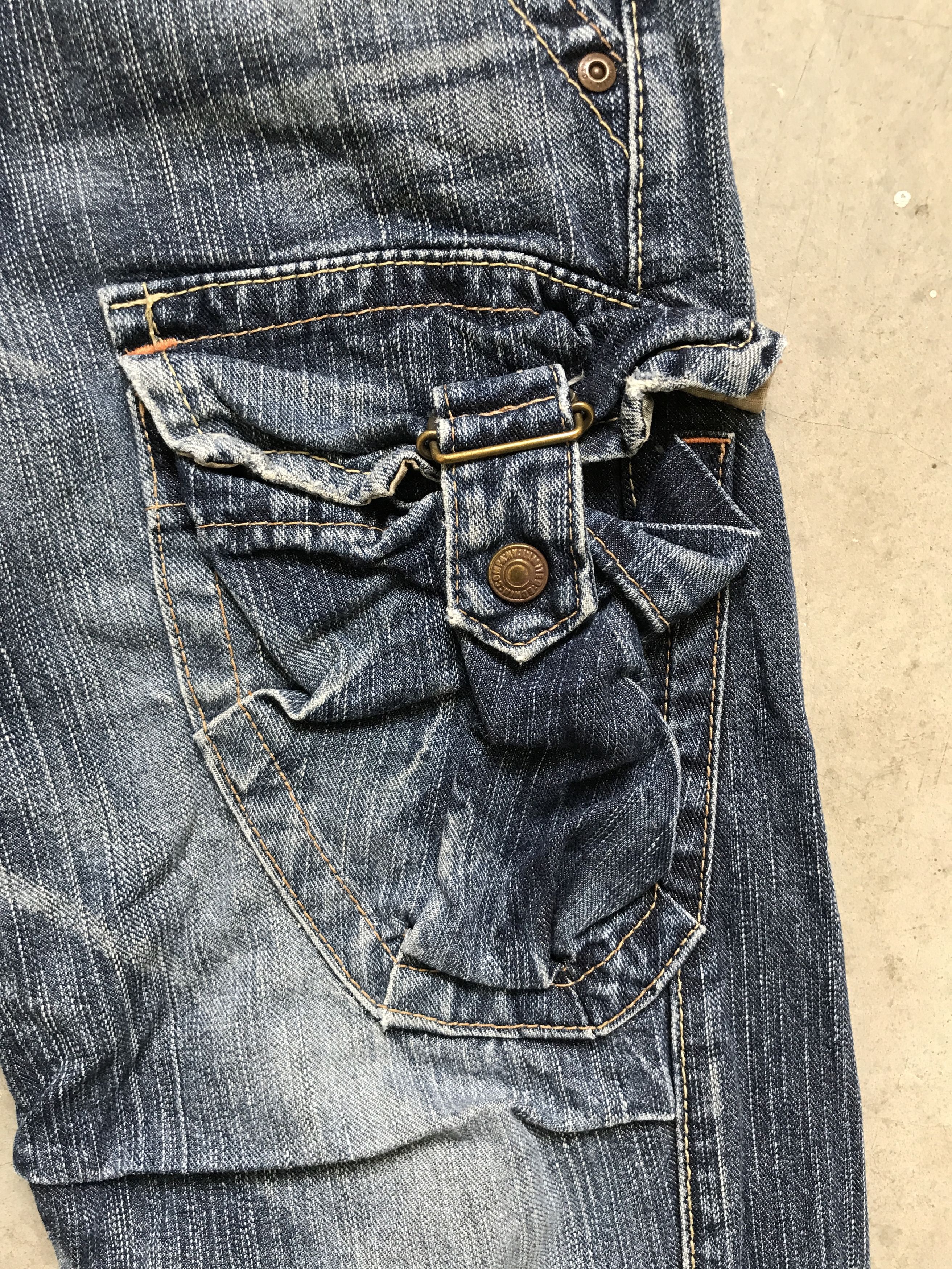 Edwin CP100 EDWIN Twin Front Pocket Flare Cargo Jeans Size US 30 / EU 46 - 7 Thumbnail