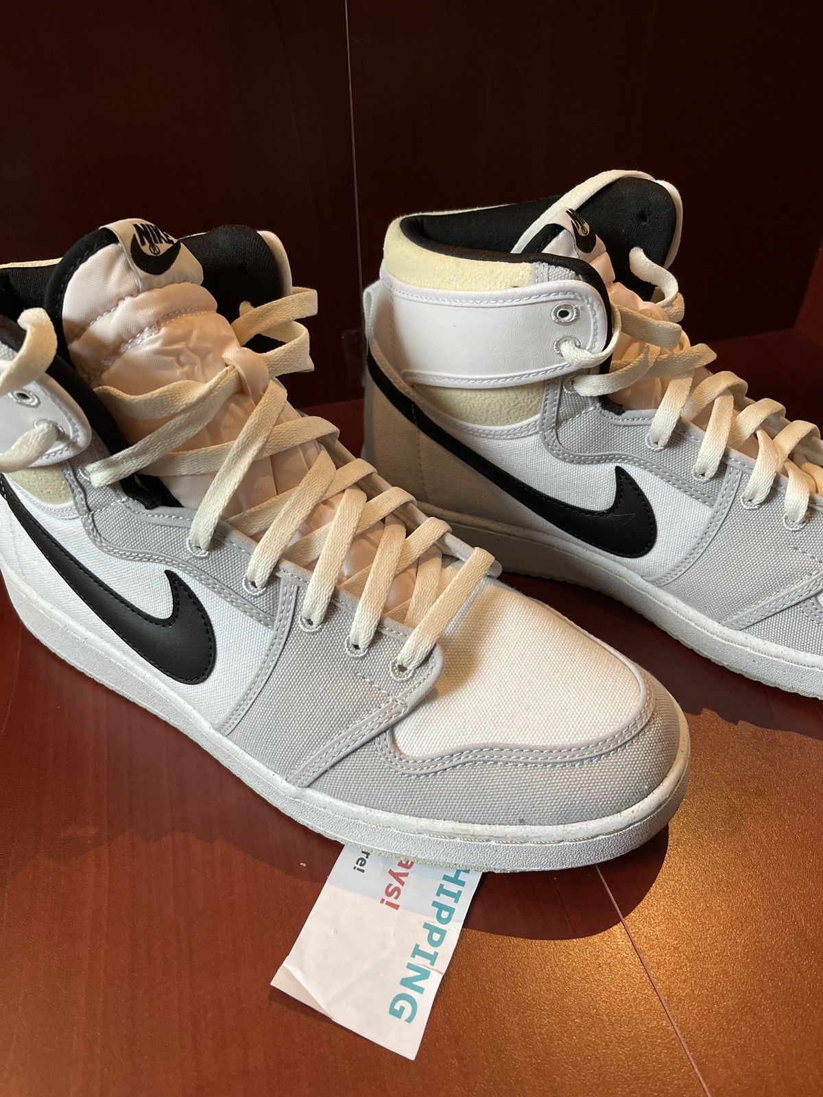 Jordan 1 Retro White Black Grey Fog