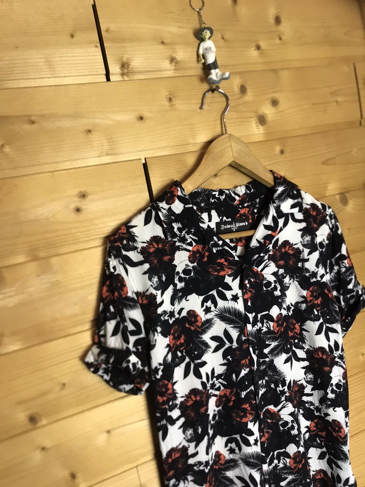 Other Judas Sinned skull flower shirt Size US S / EU 44-46 / 1 - 2 Thumbnail