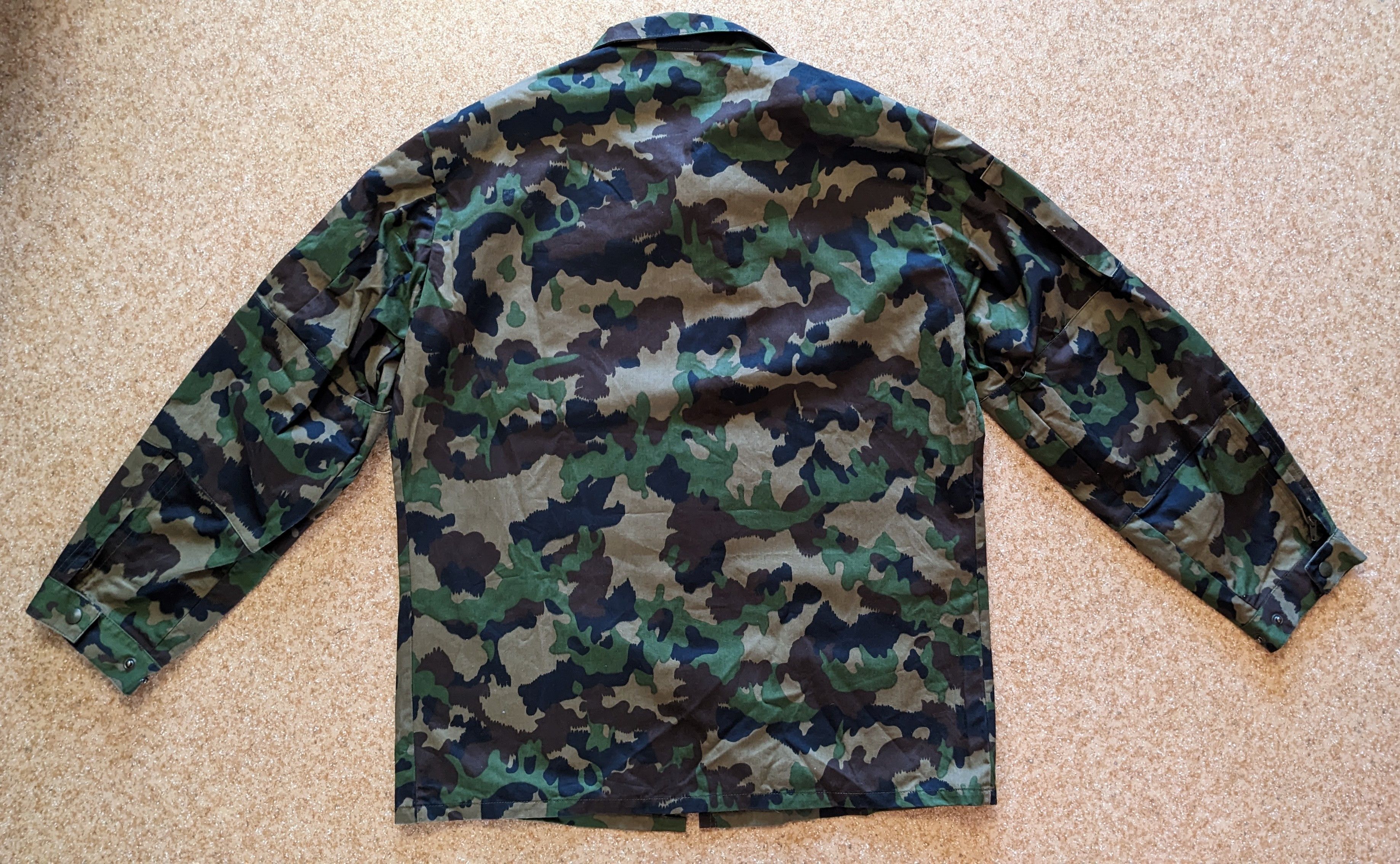 Other Vintage Swiss TAZ-90 Camo Combat Uniform | Grailed