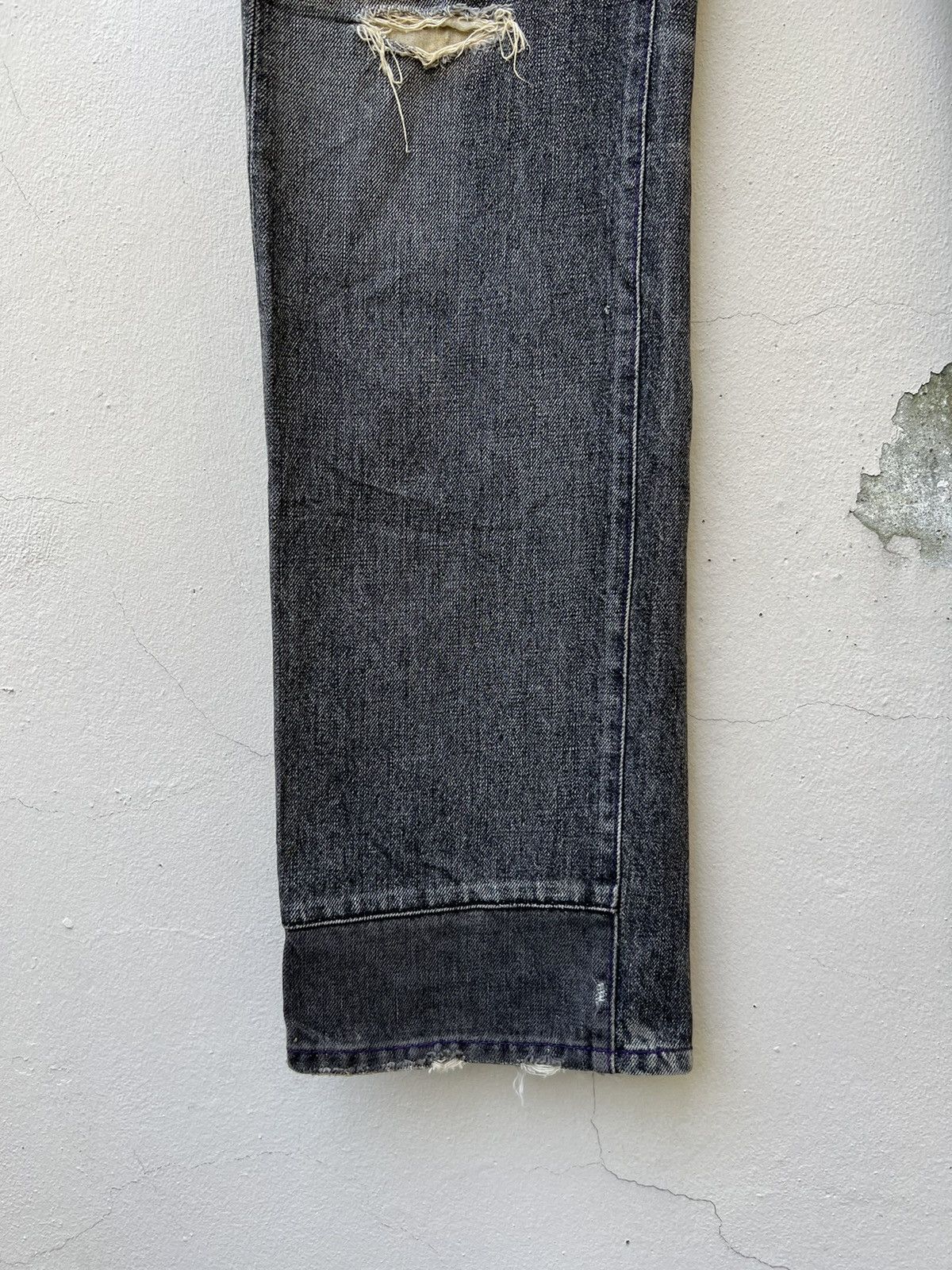 Japanese Brand 2003 Neighborhood Savage Rips Patchwork Denim Selvedge Jeans Size US 31 - 8 Thumbnail