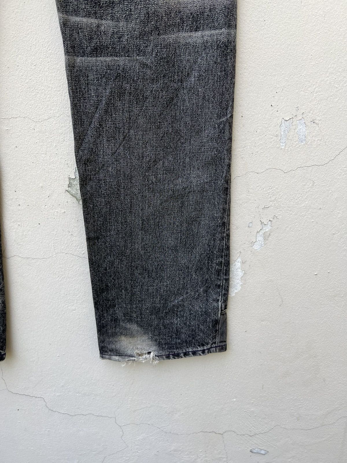 Japanese Brand 2003 Neighborhood Savage Rips Patchwork Denim Selvedge Jeans Size US 31 - 19 Thumbnail