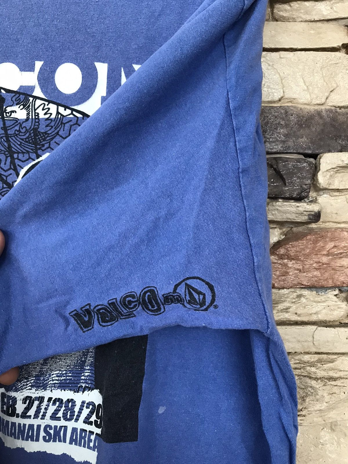 Volcom Vintage Volcom Tour Japan 2004 Tee skategang surfboarding Size US L / EU 52-54 / 3 - 9 Thumbnail
