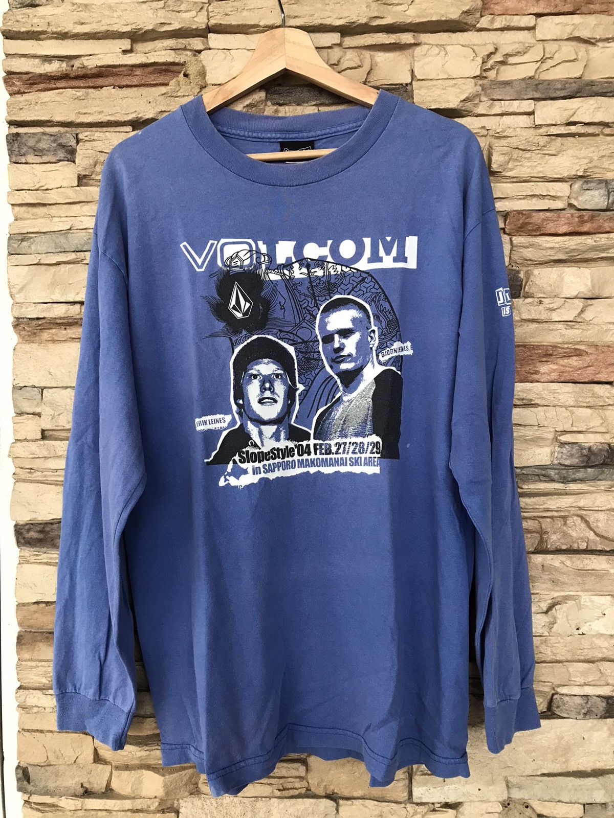 Volcom Vintage Volcom Tour Japan 2004 Tee skategang surfboarding Size US L / EU 52-54 / 3 - 1 Thumbnail