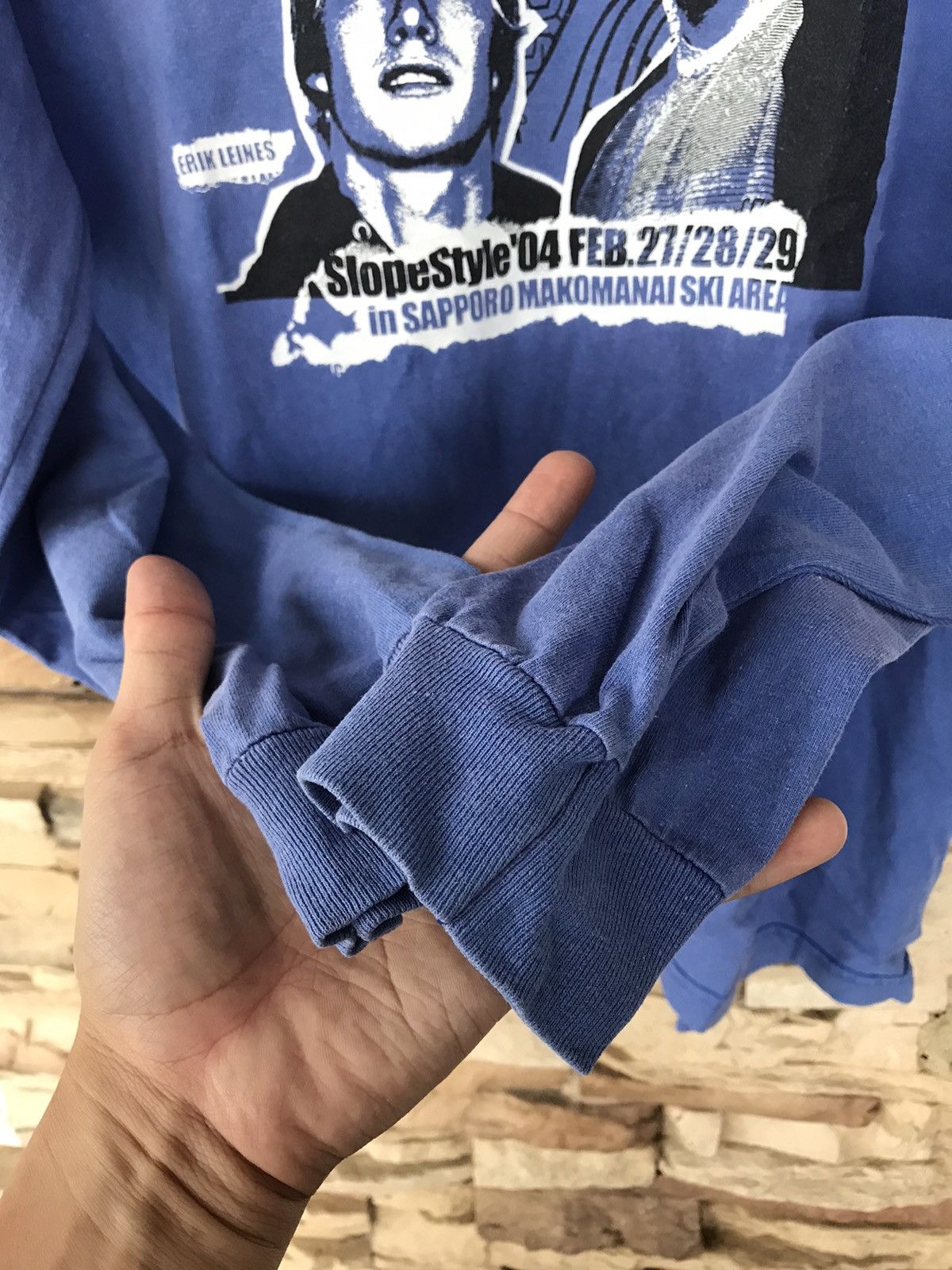 Volcom Vintage Volcom Tour Japan 2004 Tee skategang surfboarding Size US L / EU 52-54 / 3 - 3 Thumbnail