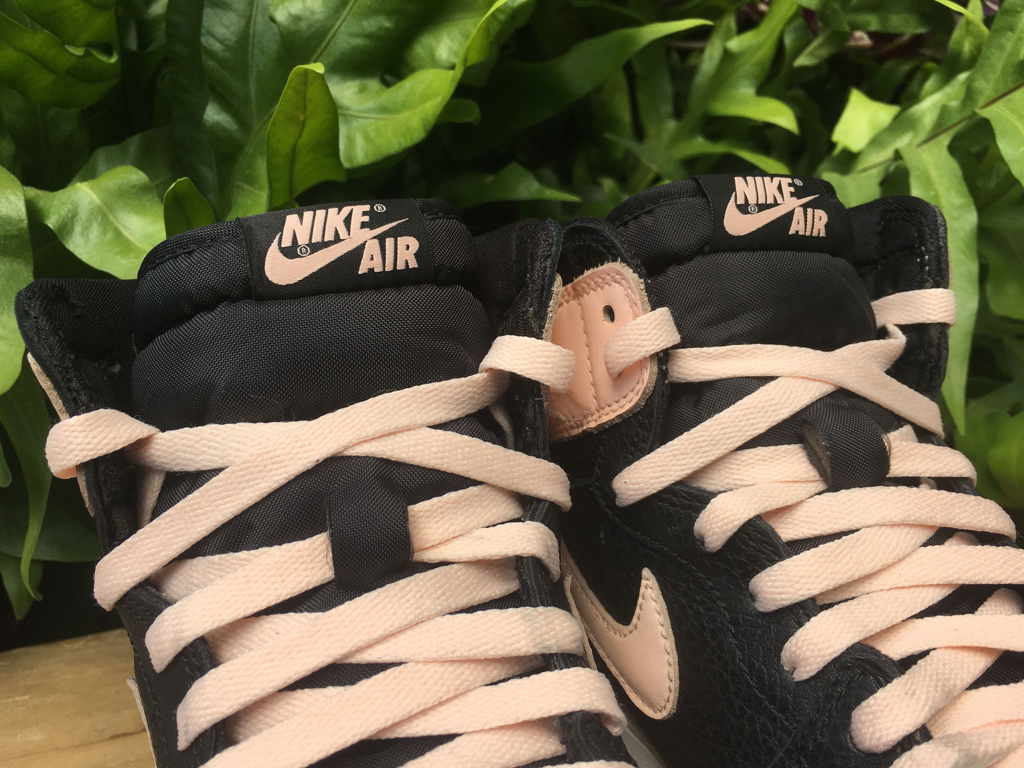Jordan Brand × Nike 🔥 Nike Air Jordan 1 Retro High OG Crimson Tint Size US 10 / EU 43 - 9 Thumbnail