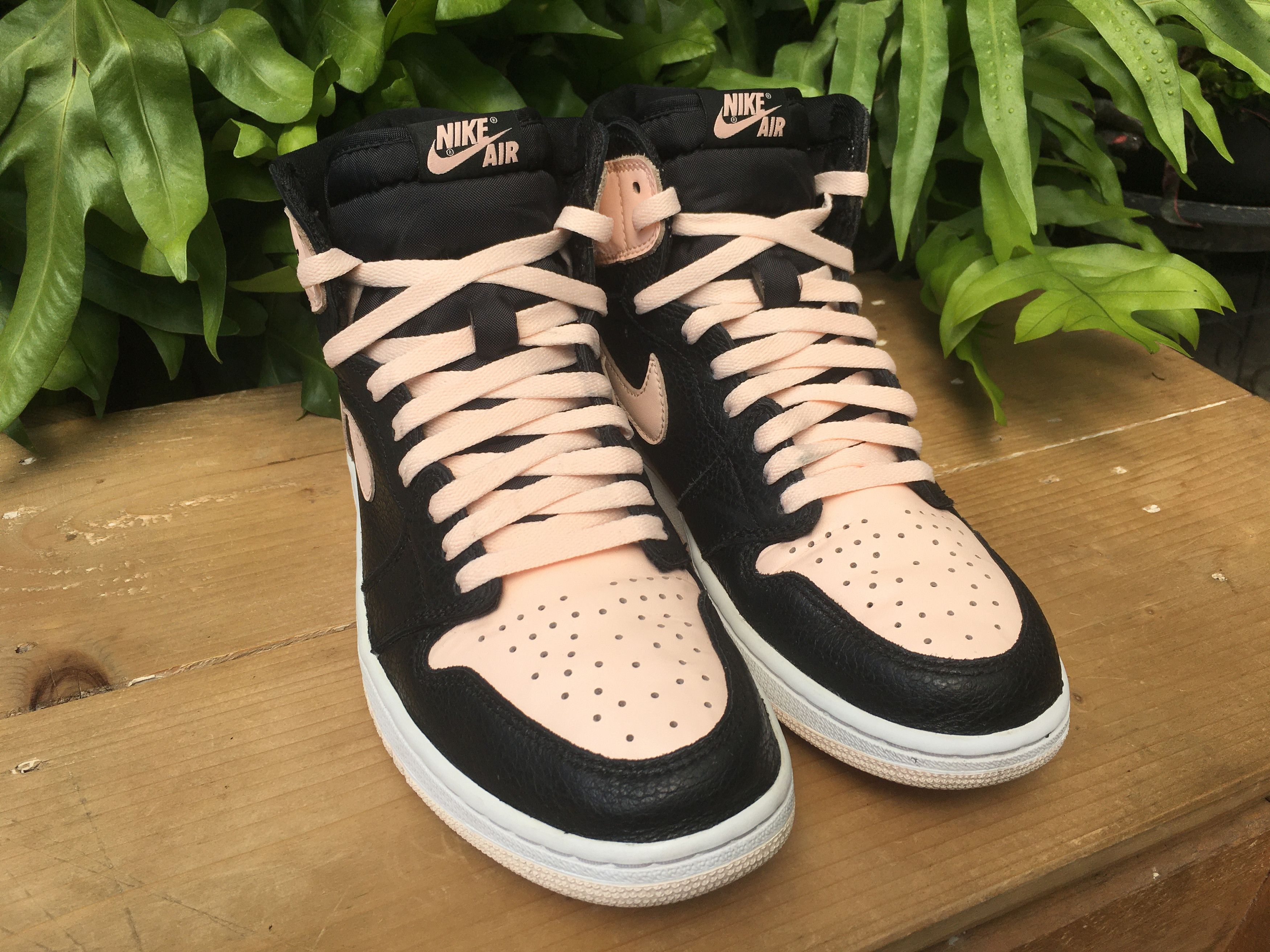 Jordan Brand × Nike 🔥 Nike Air Jordan 1 Retro High OG Crimson Tint Size US 10 / EU 43 - 8 Thumbnail