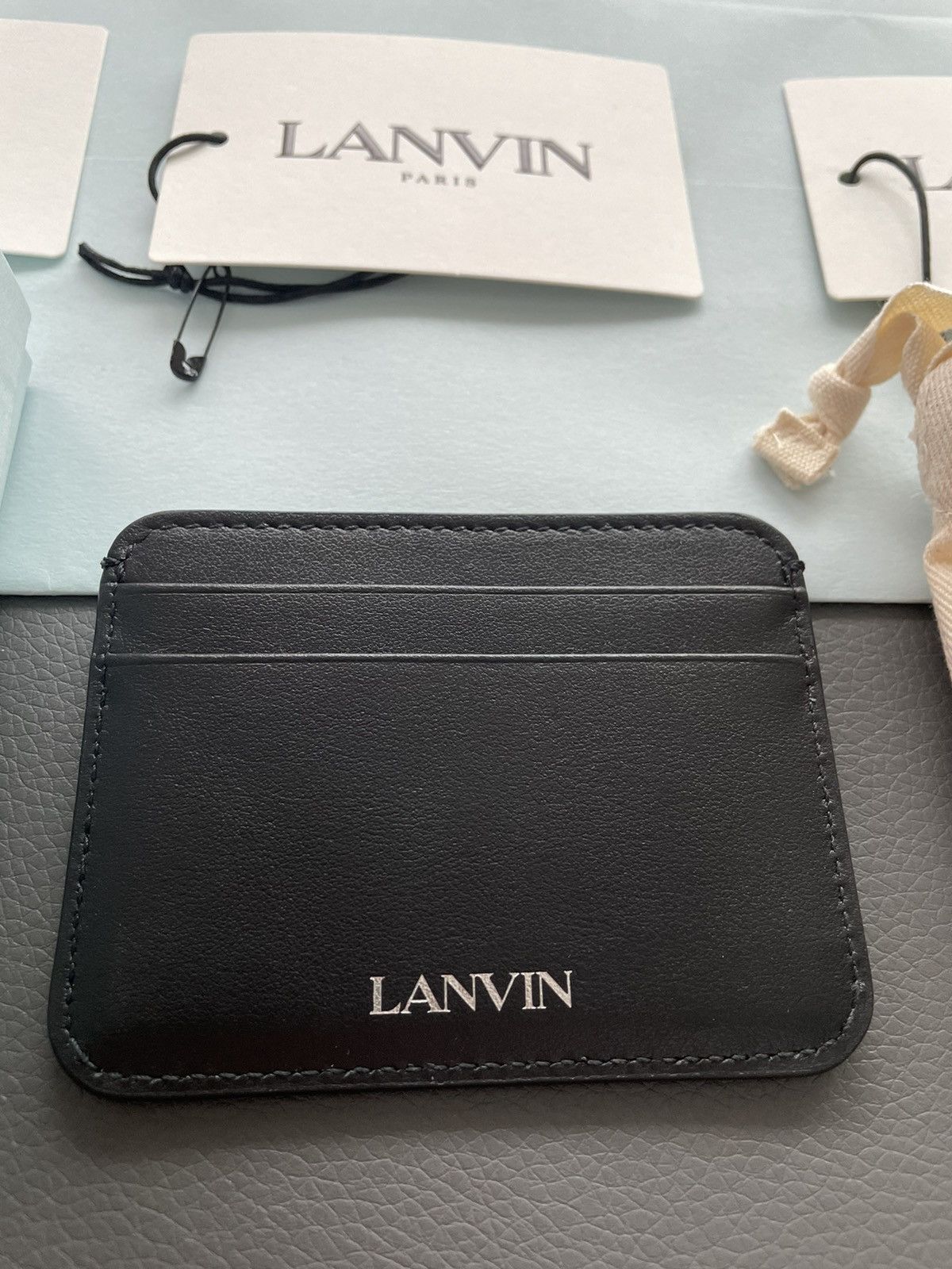 Lanvin RARE Runway Brand NEW Iconic Lanvin Logo Leather Cardholder Size ONE SIZE - 3 Thumbnail