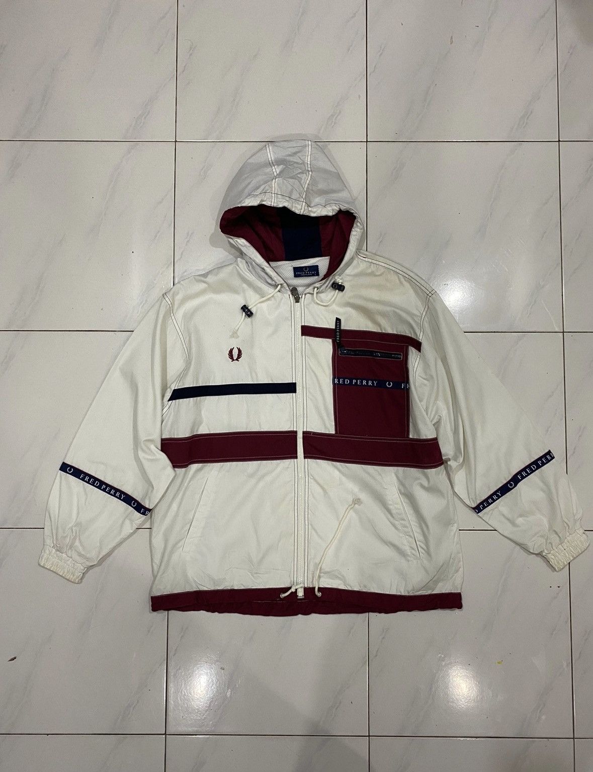 Fred Perry RARE VTG Fred Perry Tape Windbreaker Jacket Size US L / EU 52-54 / 3 - 2 Thumbnail