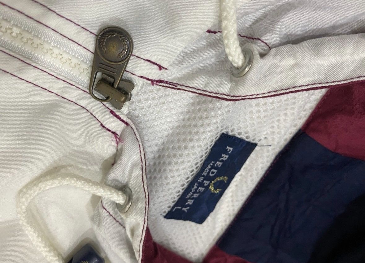 Fred Perry RARE VTG Fred Perry Tape Windbreaker Jacket Size US L / EU 52-54 / 3 - 9 Thumbnail