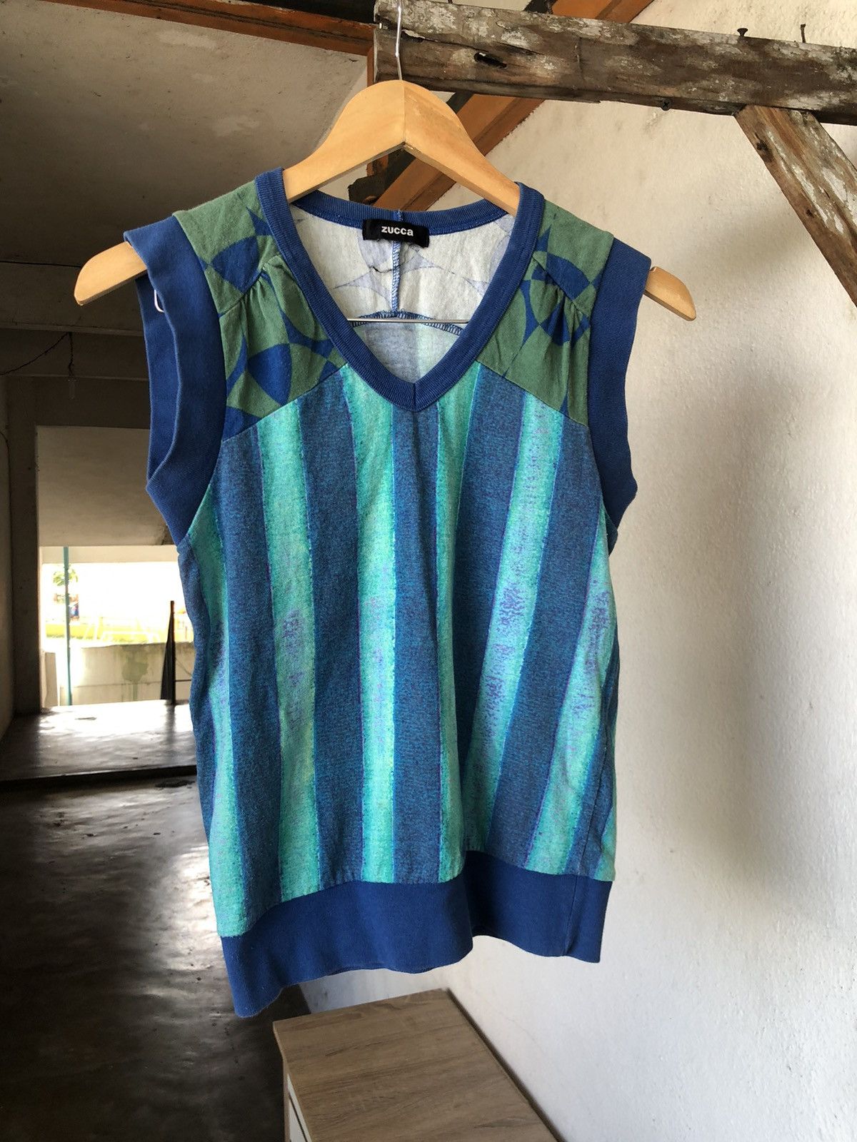 CABANE de ZUCCa Rare❗️Zucca by Issey Miyake Crop Top Vest Size M / US 6-8 / IT 42-44 - 6 Thumbnail