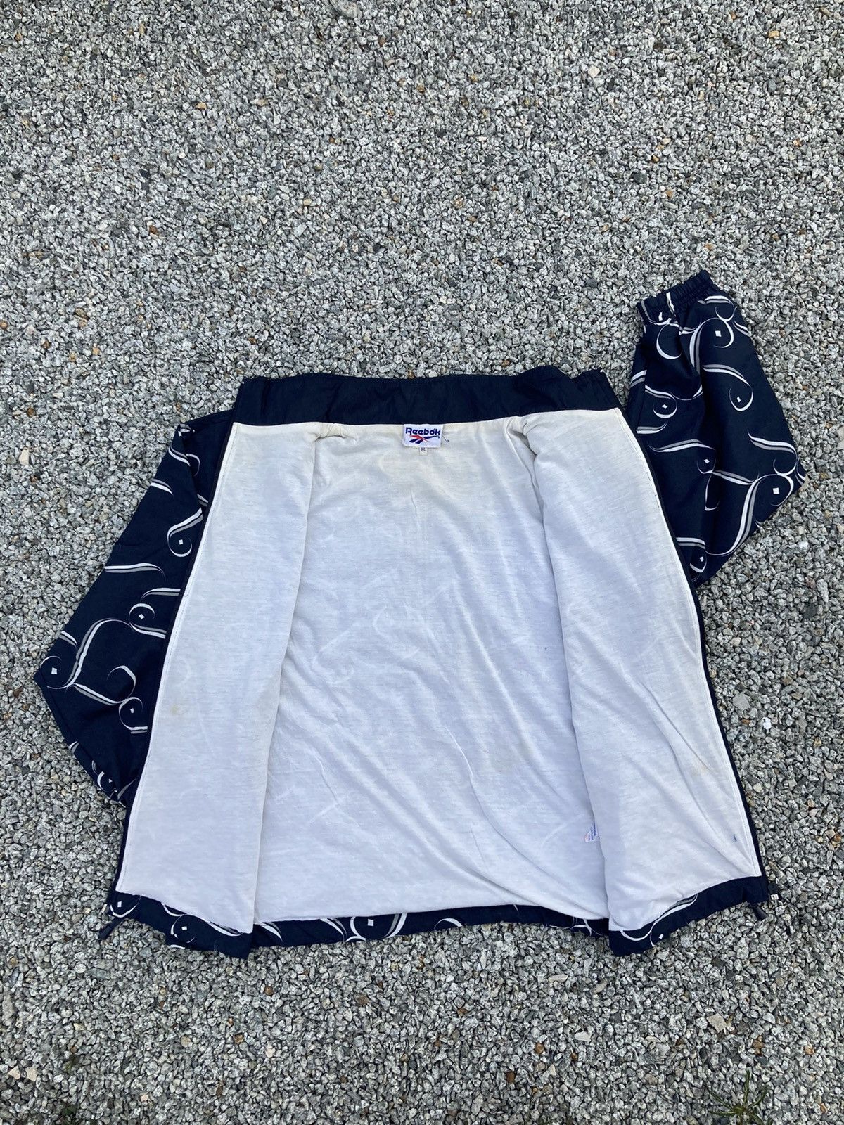Reebok × Vintage VINTAGE FULLPRINT REEBOK TACTEL LIGHT JACKET Size US M / EU 48-50 / 2 - 5 Thumbnail