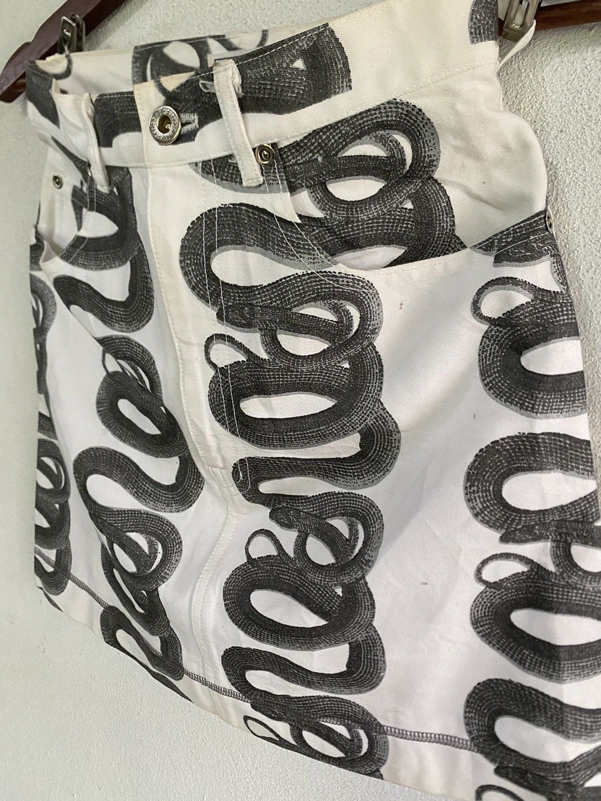 Designer Hysteric Glamour Snake Motif Skirt Size 24" / US 00 / IT 34 - 3 Thumbnail