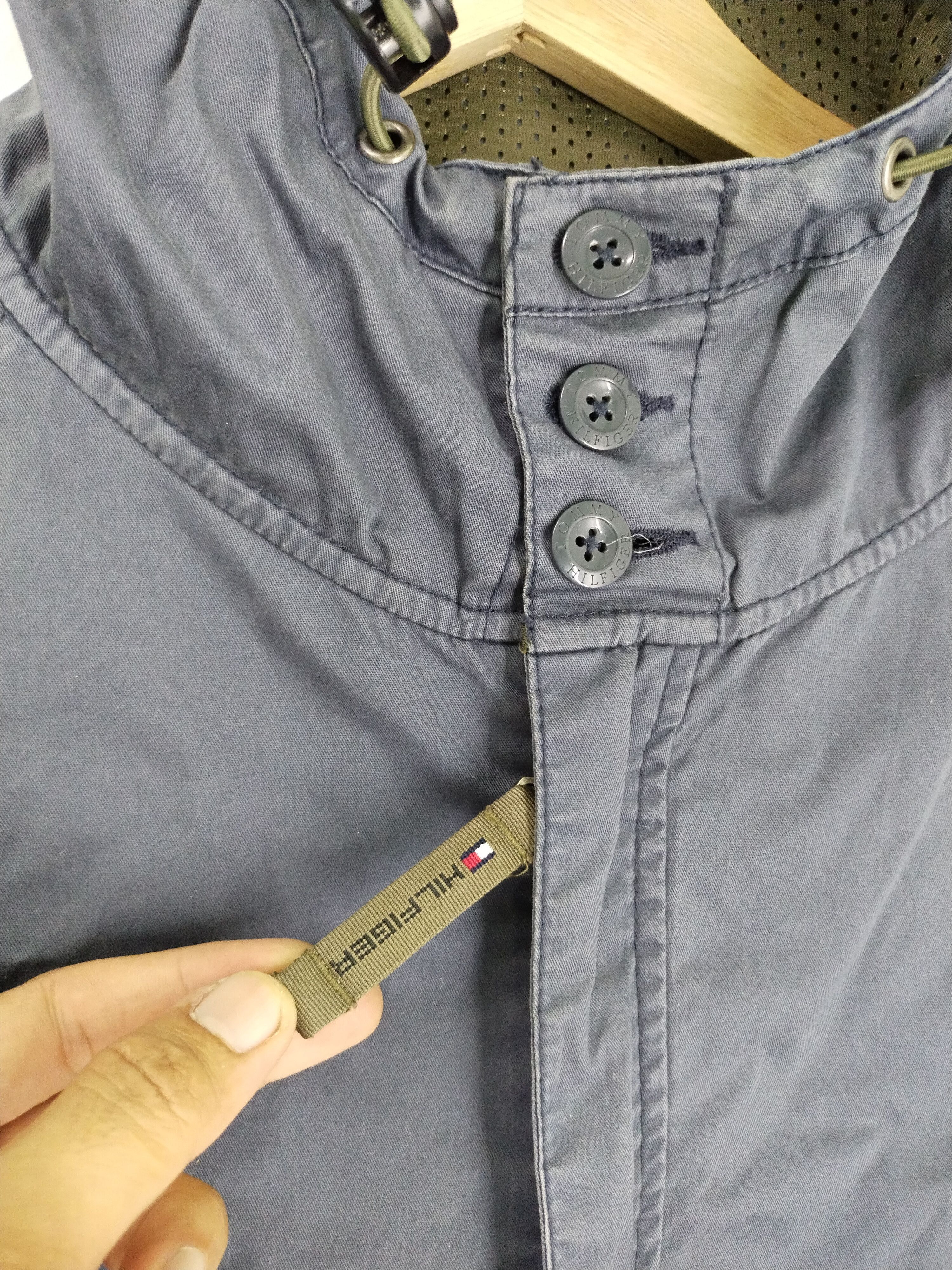 Tommy Hilfiger VINTAGE TOMMY HILFIGER SINGLE POCKET HOODIE JACKET Size US M / EU 48-50 / 2 - 4 Thumbnail