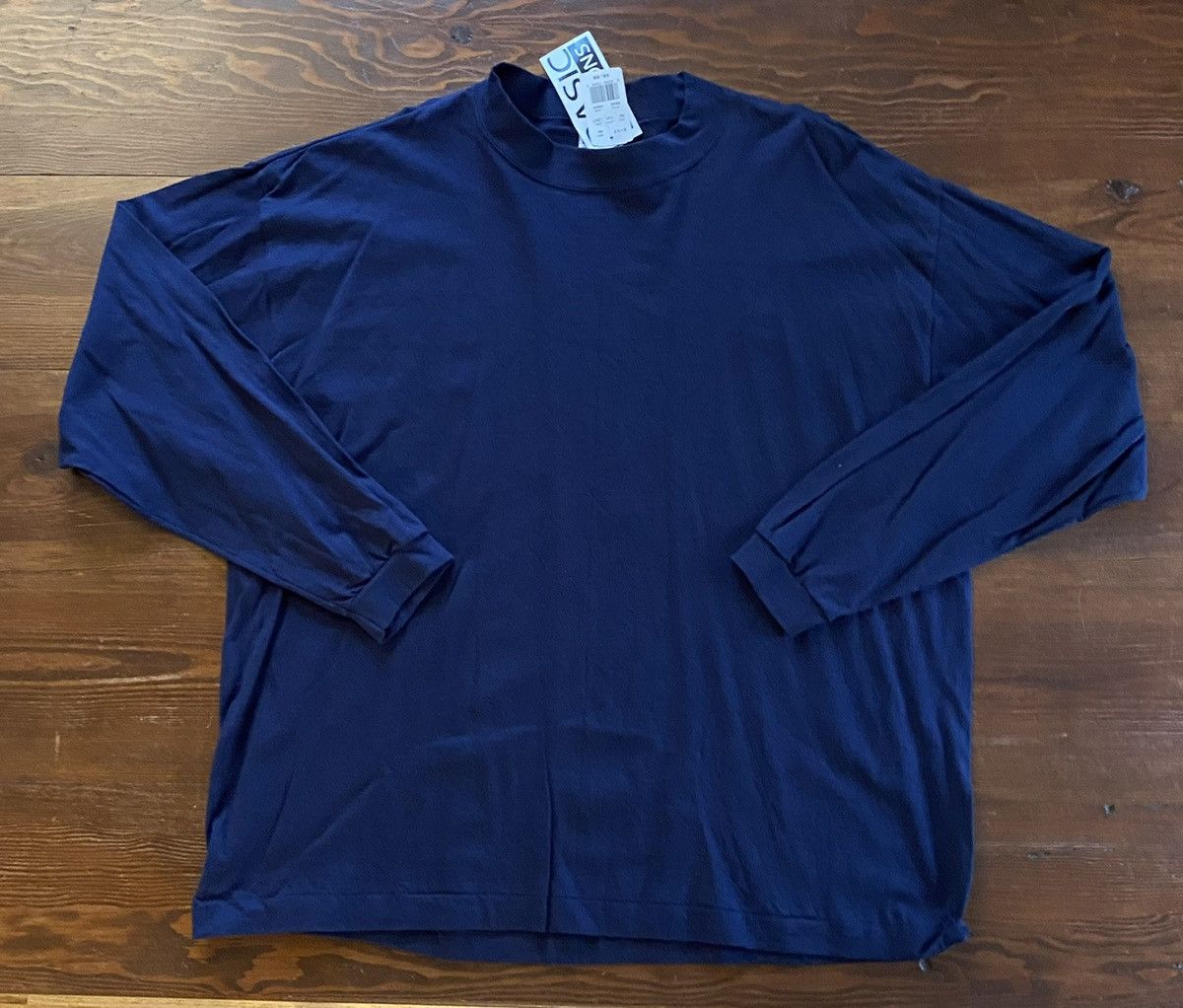 Basic Editions Vintage NWT 90’s Navy Blank Single Stitch Long Sleeve Tee Size US XL / EU 56 / 4 - 1 Thumbnail