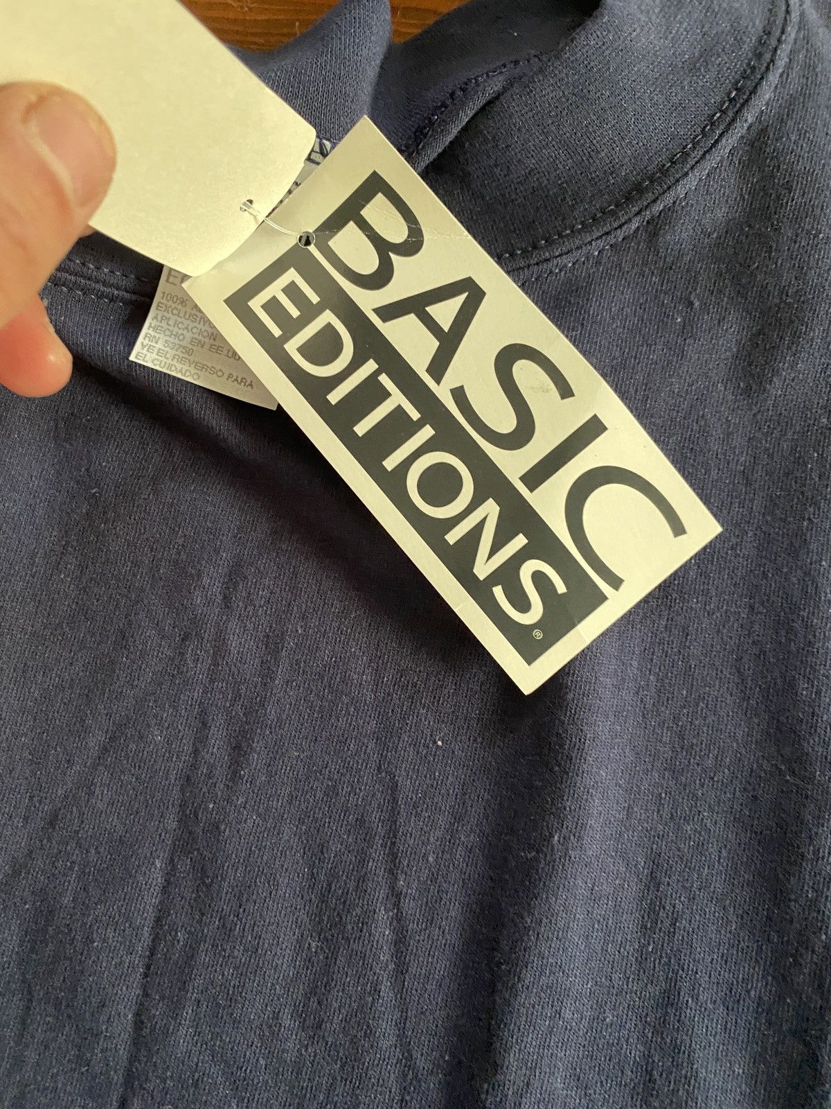 Basic Editions Vintage NWT 90’s Navy Blank Single Stitch Long Sleeve Tee Size US XL / EU 56 / 4 - 3 Thumbnail