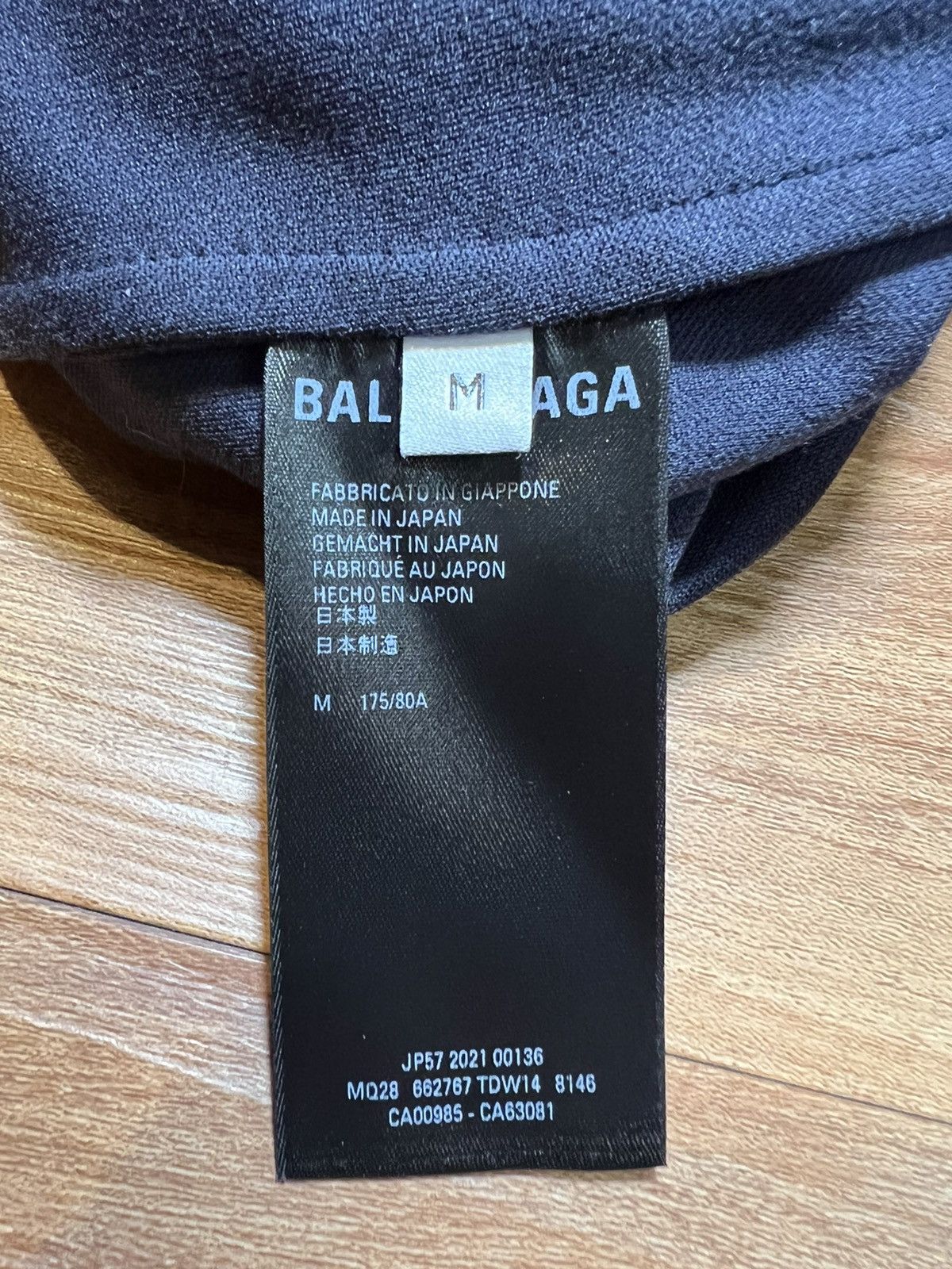 Balenciaga BALENCIAGA FW21 DISTRESSED DENIM Size US 34 / EU 50 - 18 Thumbnail