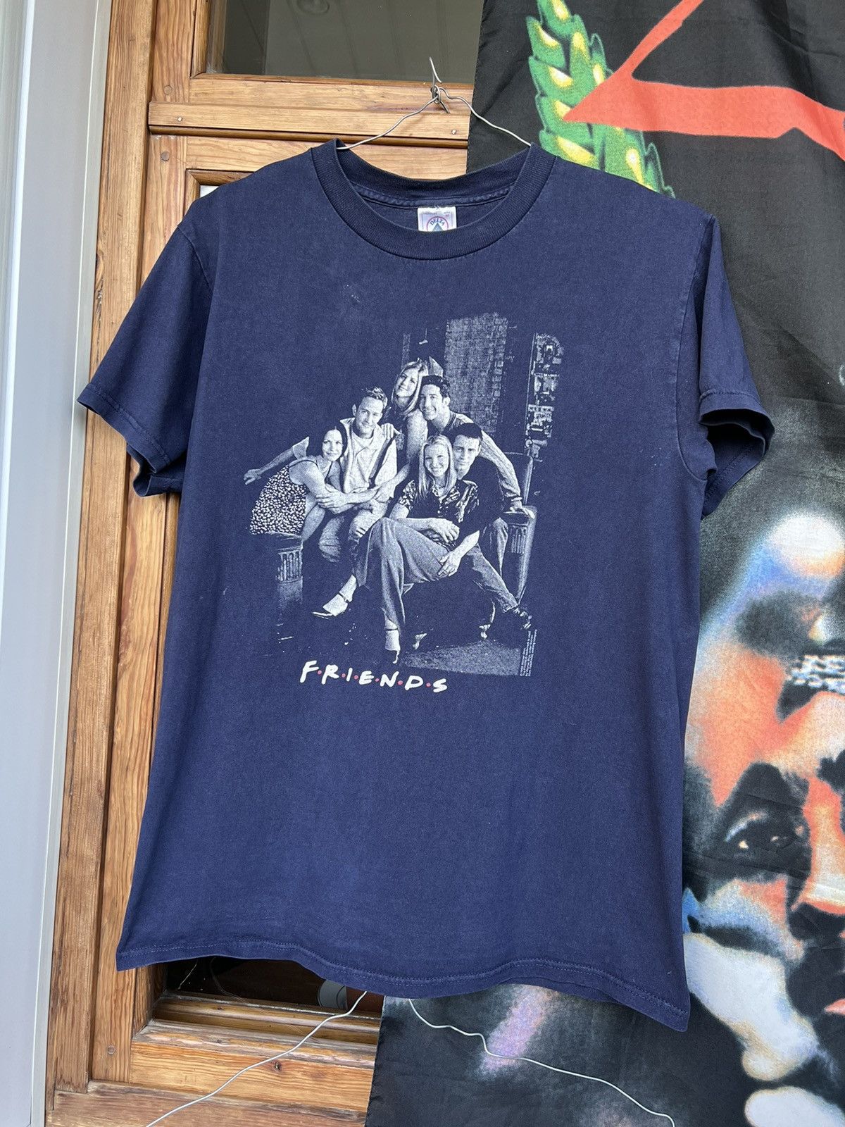 Vintage vintage FRIENDS series rare rap t-shirts Size US M / EU 48-50 / 2 - 3 Thumbnail