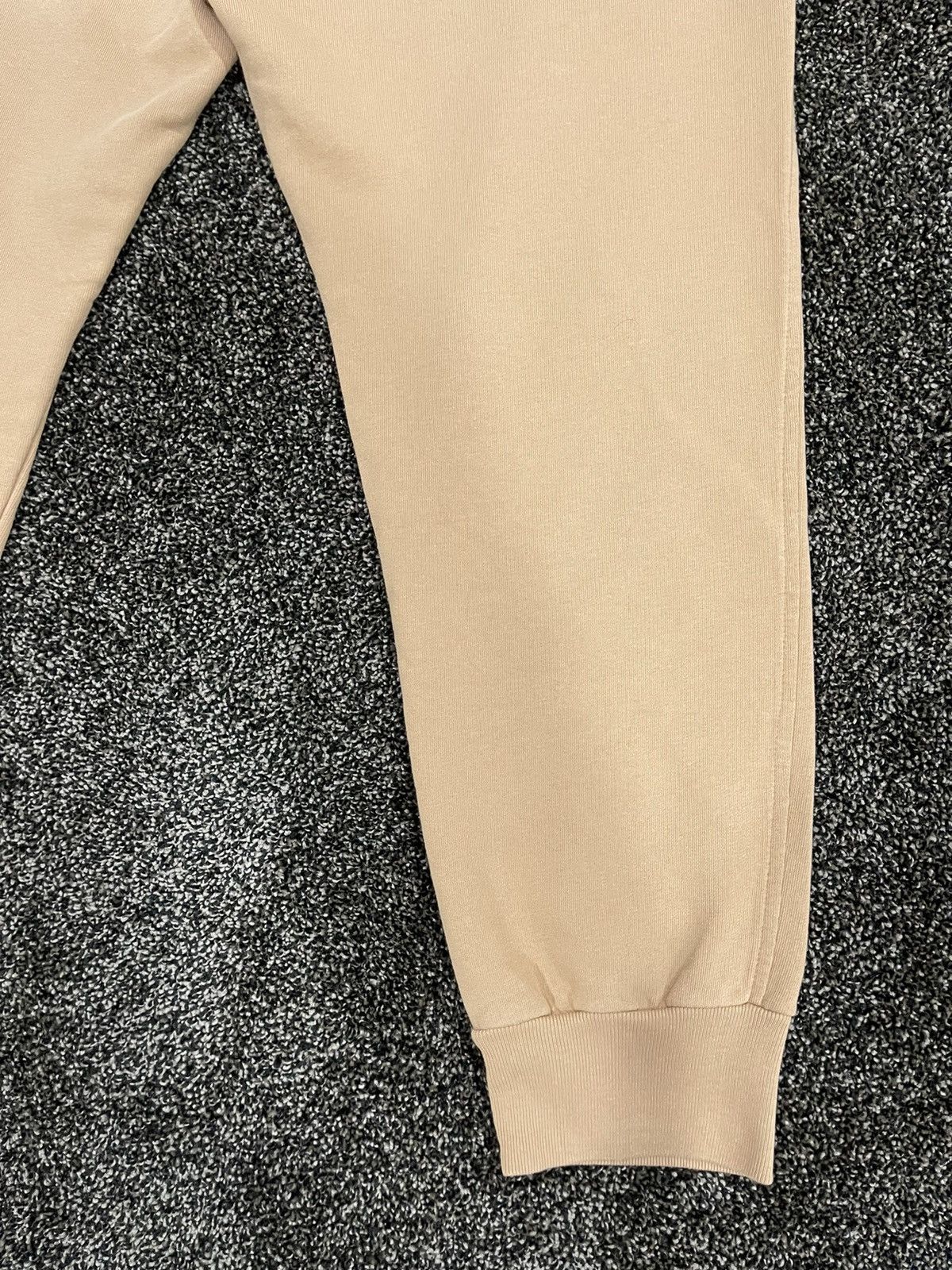 Dries Van Noten Dries Van Noten Light Brown Sweatpants Size US 34 / EU 50 - 10 Thumbnail