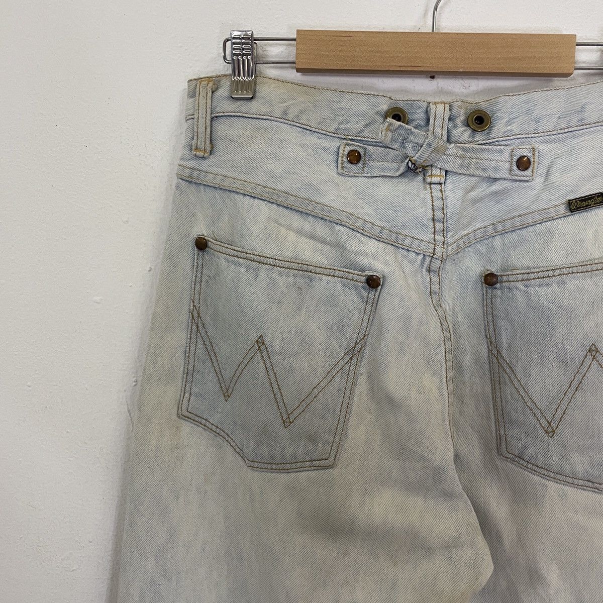 Vintage Vintage Wrangler Buckles Distressed Denim Pants Size US 30 / EU 46 - 3 Thumbnail