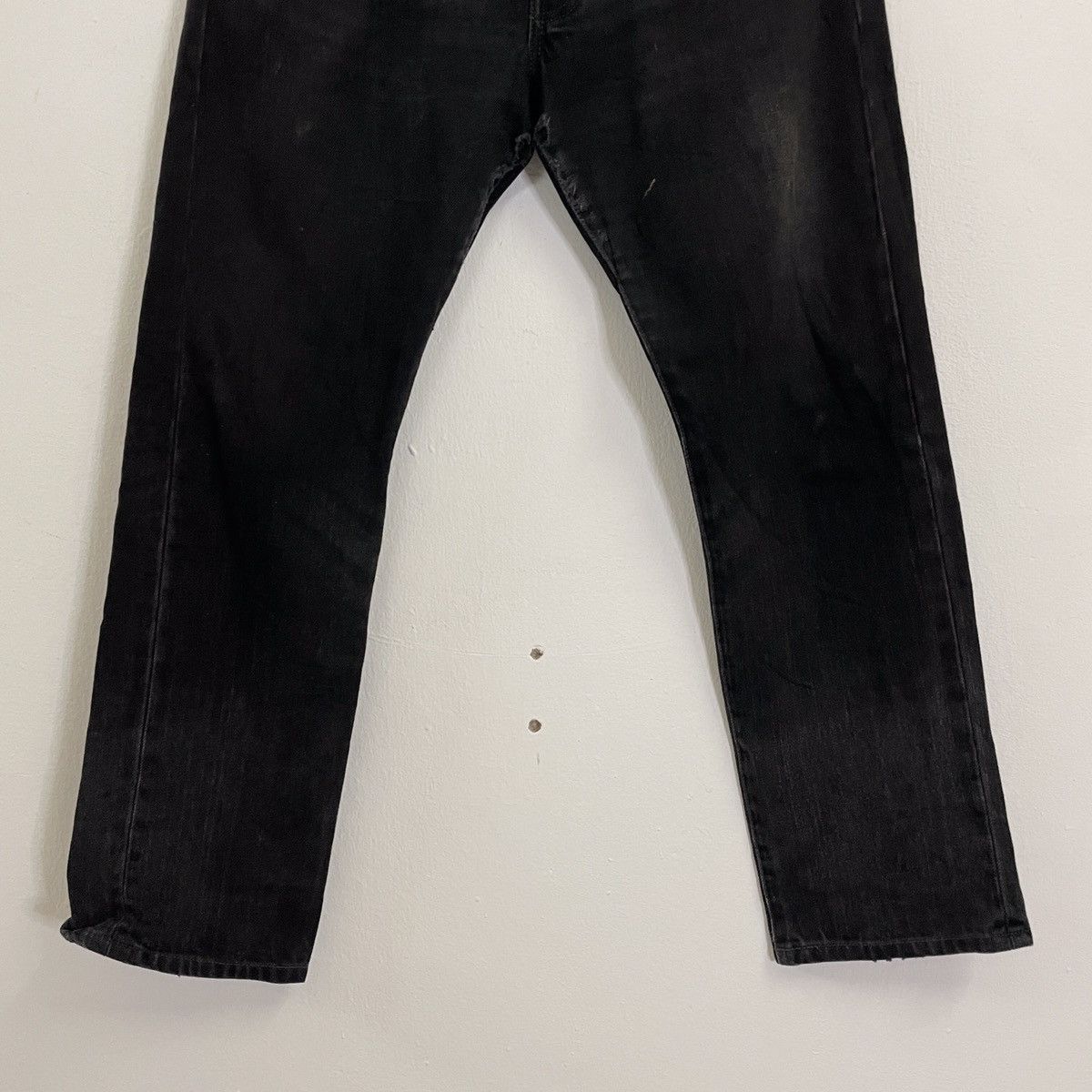 Levi's Vintage Levis 501 All Black Denim Jeans Size US 32 / EU 48 - 4 Thumbnail